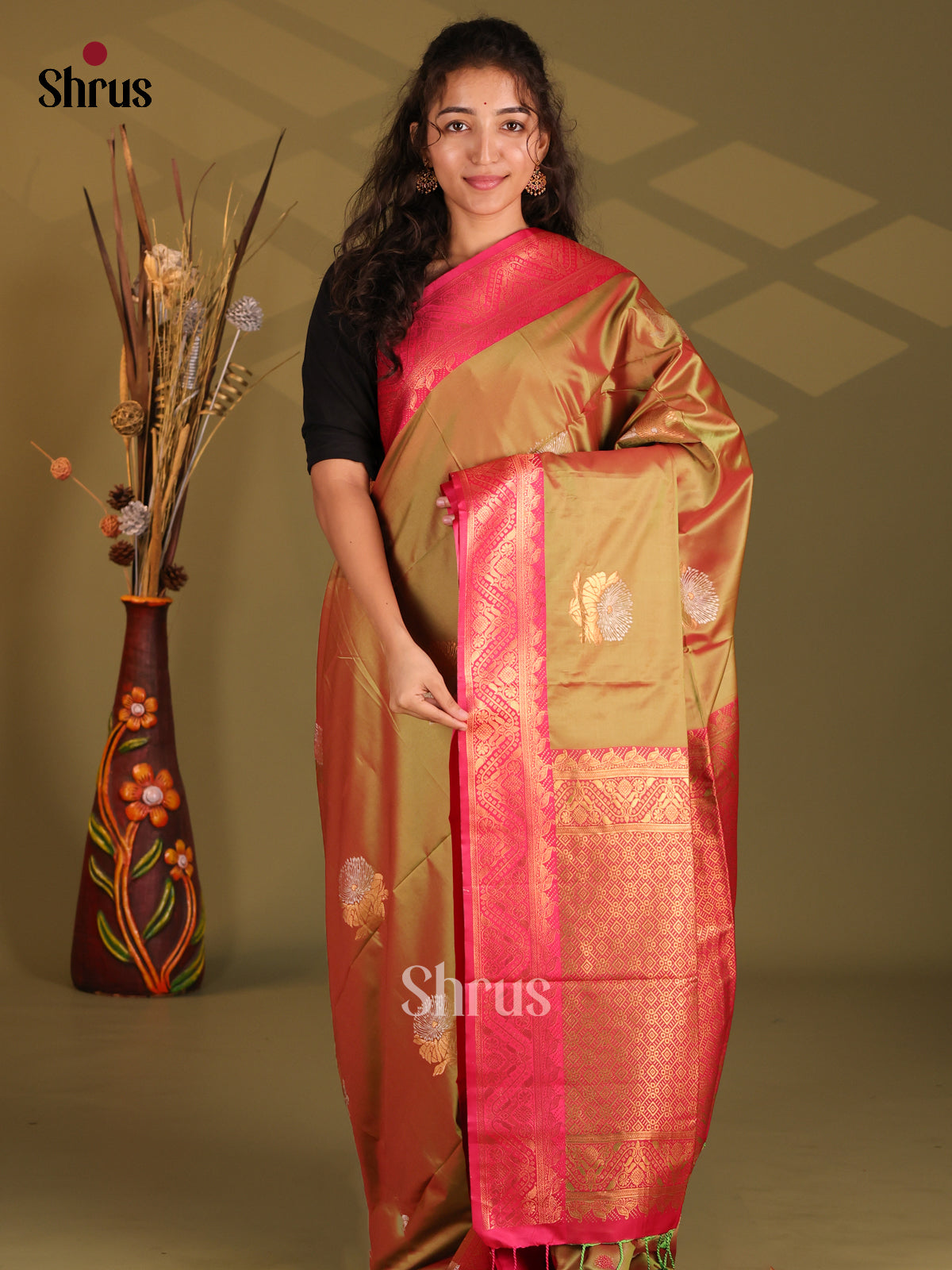 Double Shaded Green & Maroon- Semi Softsilk Saree - Shop on Shrus.com