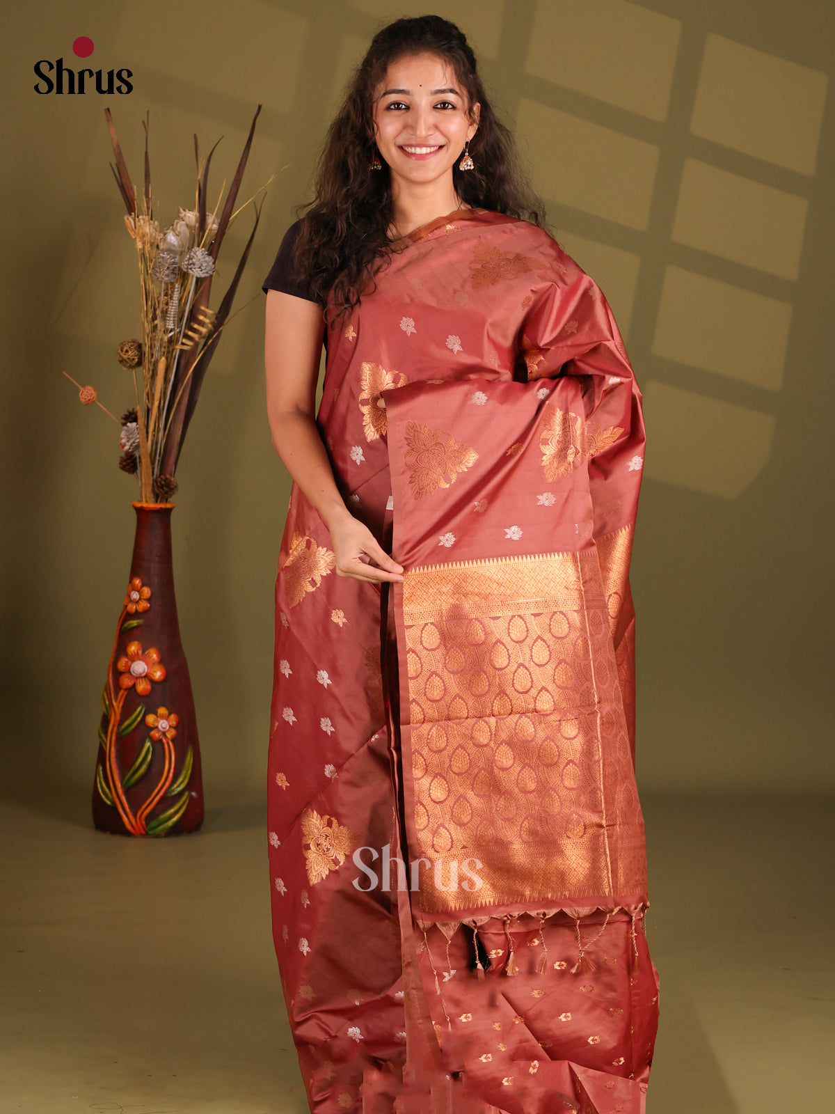 Arakku Maroon- Semi Softsilk Saree - Shop on Shrus.com