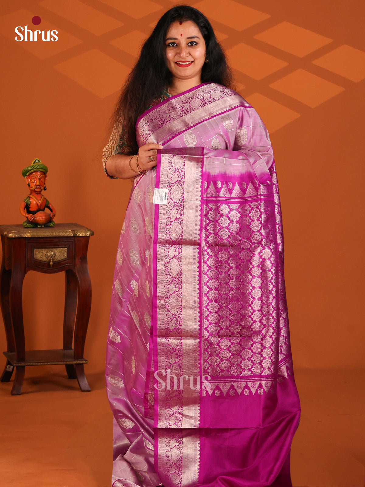 Luxurious Lavender  Venkatagiri silk Saree with zari checks , paisleys buttis , purple floral pallu - Shop on Shrus.com