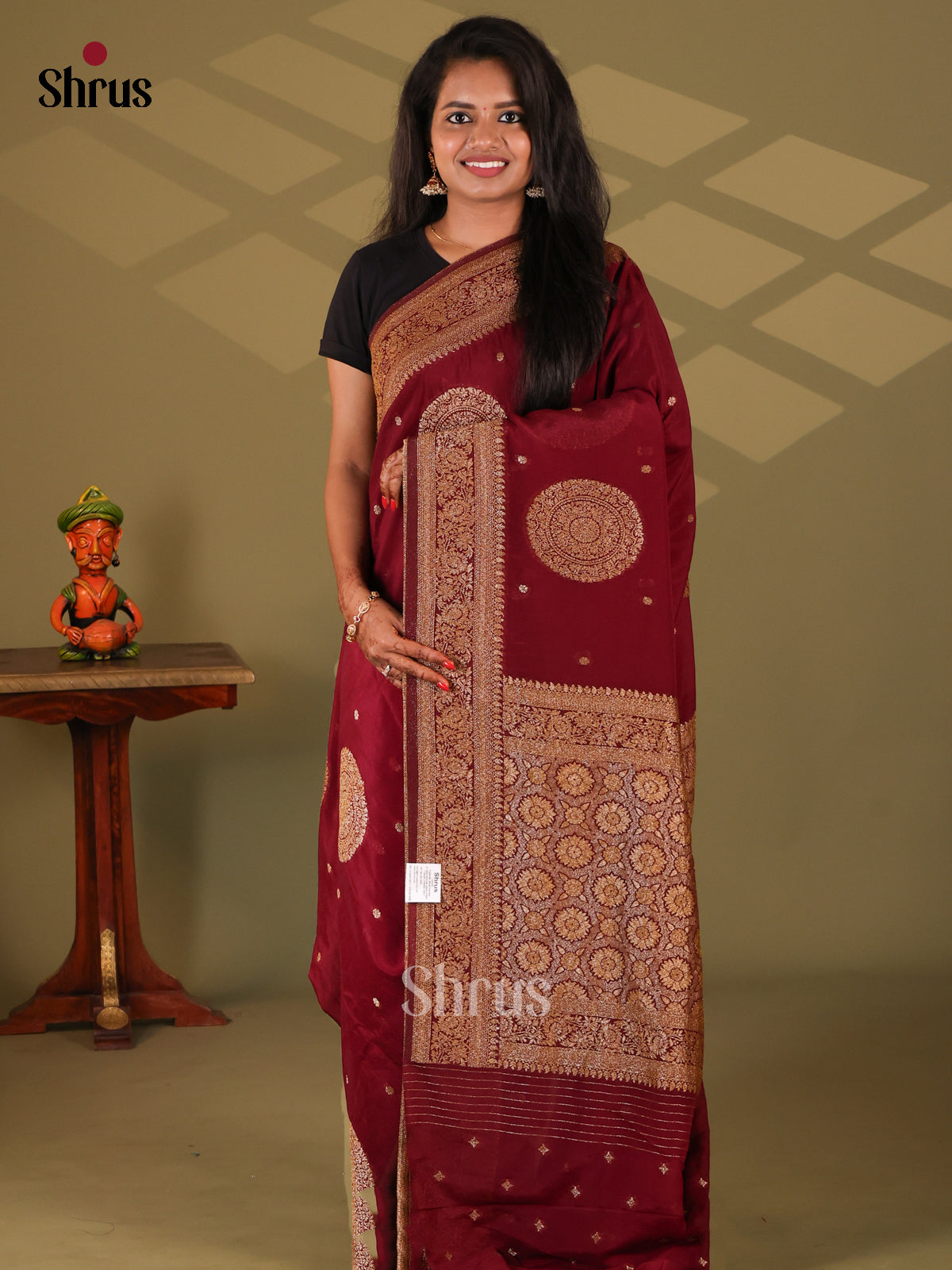 Maroon(Single Tone) - Semi Georgette Saree - Shop on Shrus.com