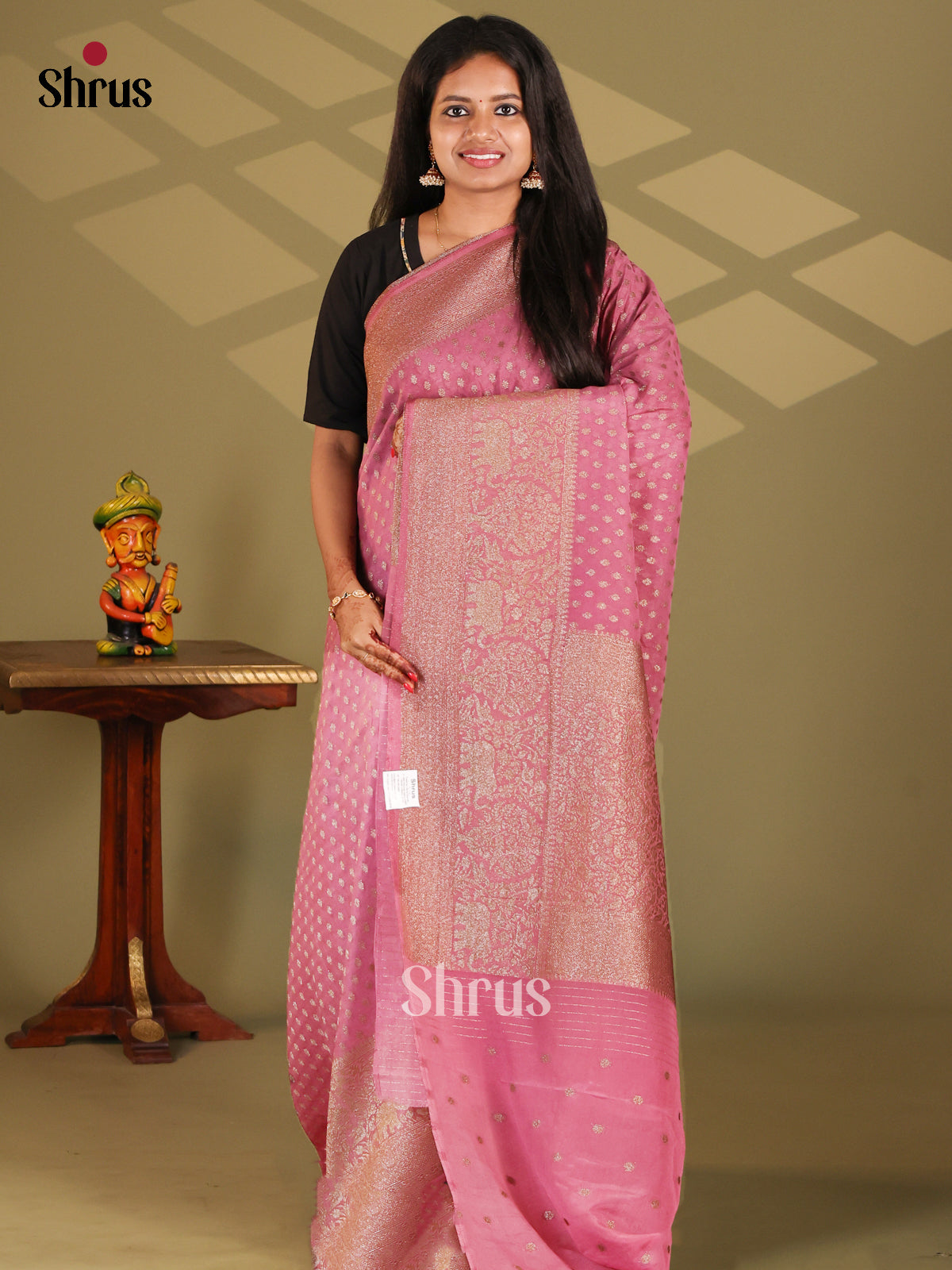 Pink(Single Tone) - Semi Georgette Saree - Shop on Shrus.com