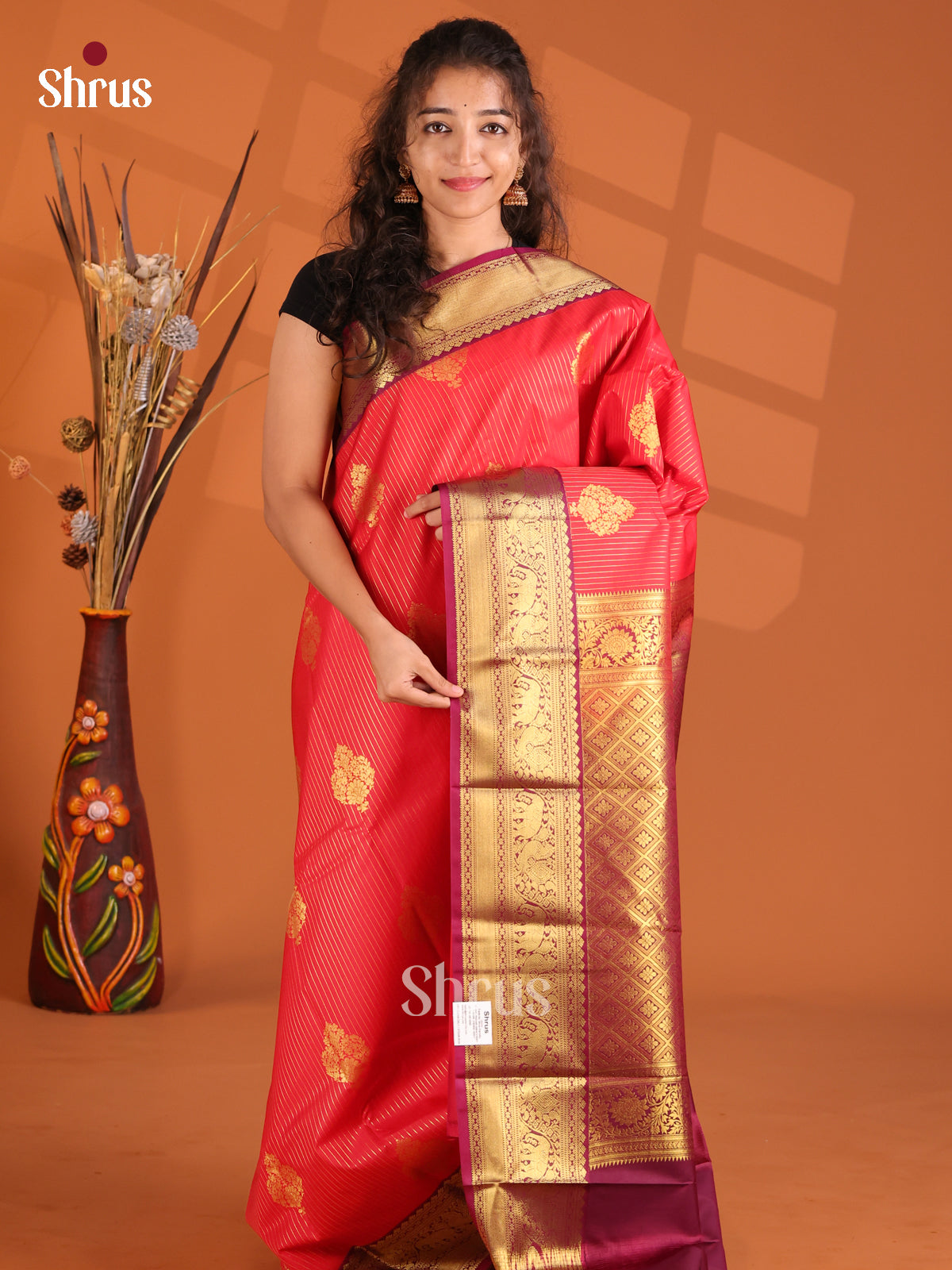 DFS06106 - Korvai Semi Kanchipuram Saree - Shop on Shrus.com