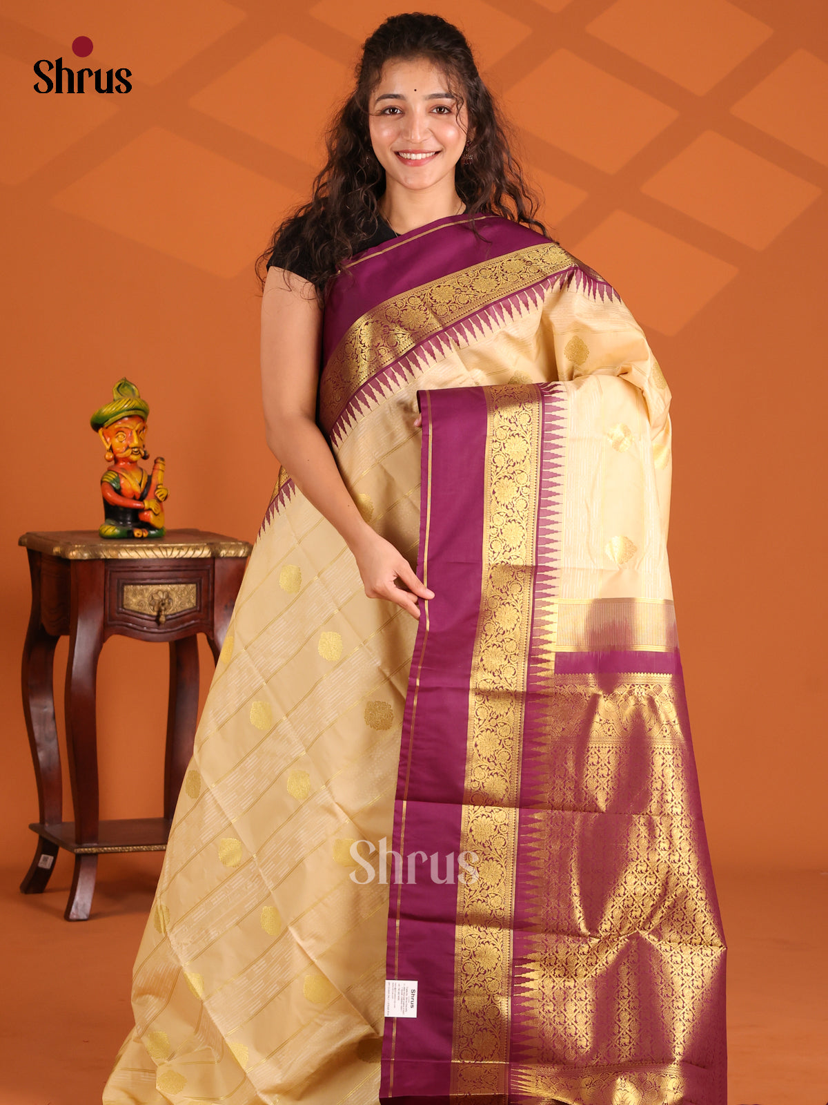 DFS06156 - Korvai Semi Kanchipuram Saree - Shop on Shrus.com