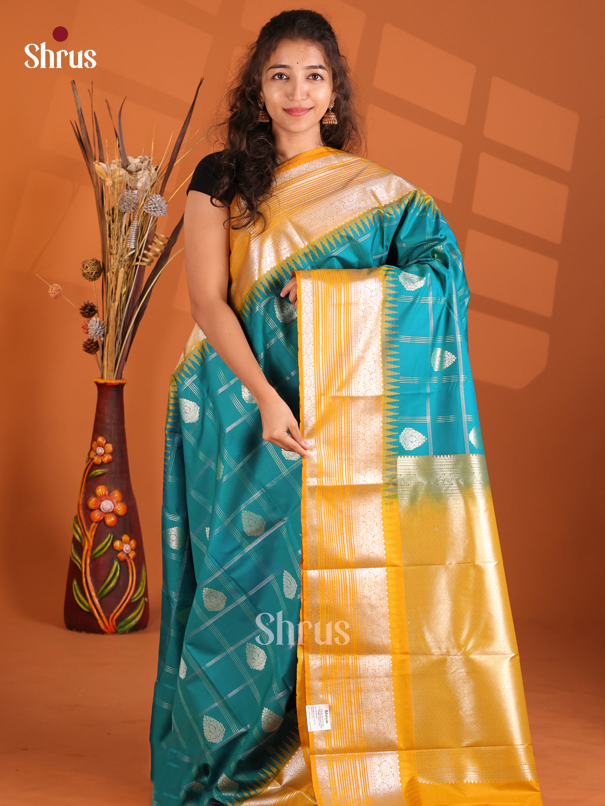 DFS06189 - Korvai Semi Kanchipuram Saree - Shop on Shrus.com
