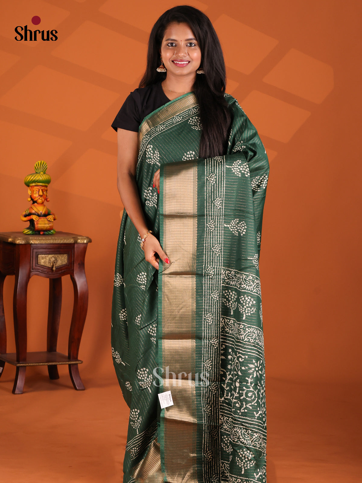 Green - Semi Crepe Saree - Shop on Shrus.com
