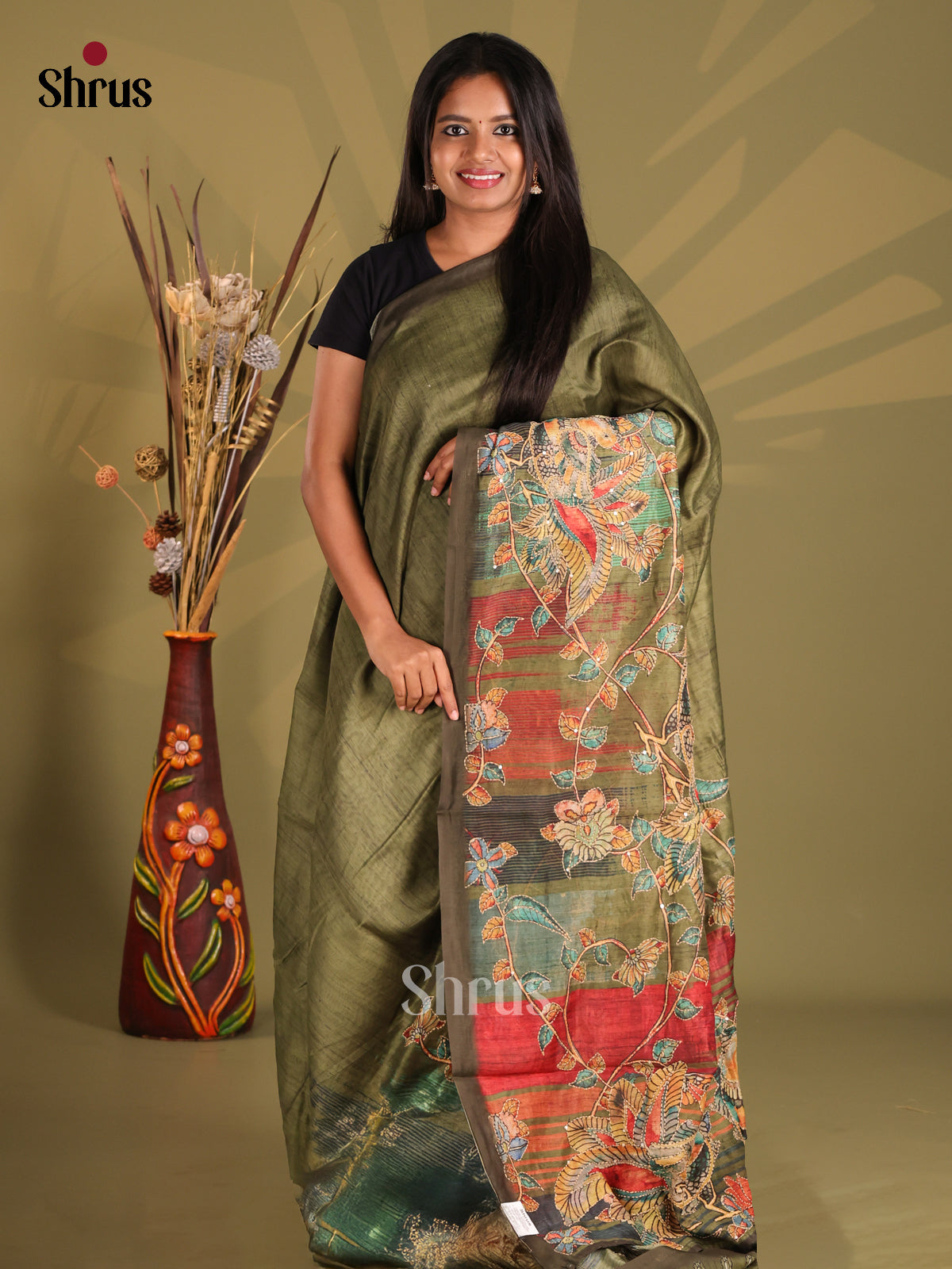 Green & Red- Semi Kantha Saree - Shop on Shrus.com