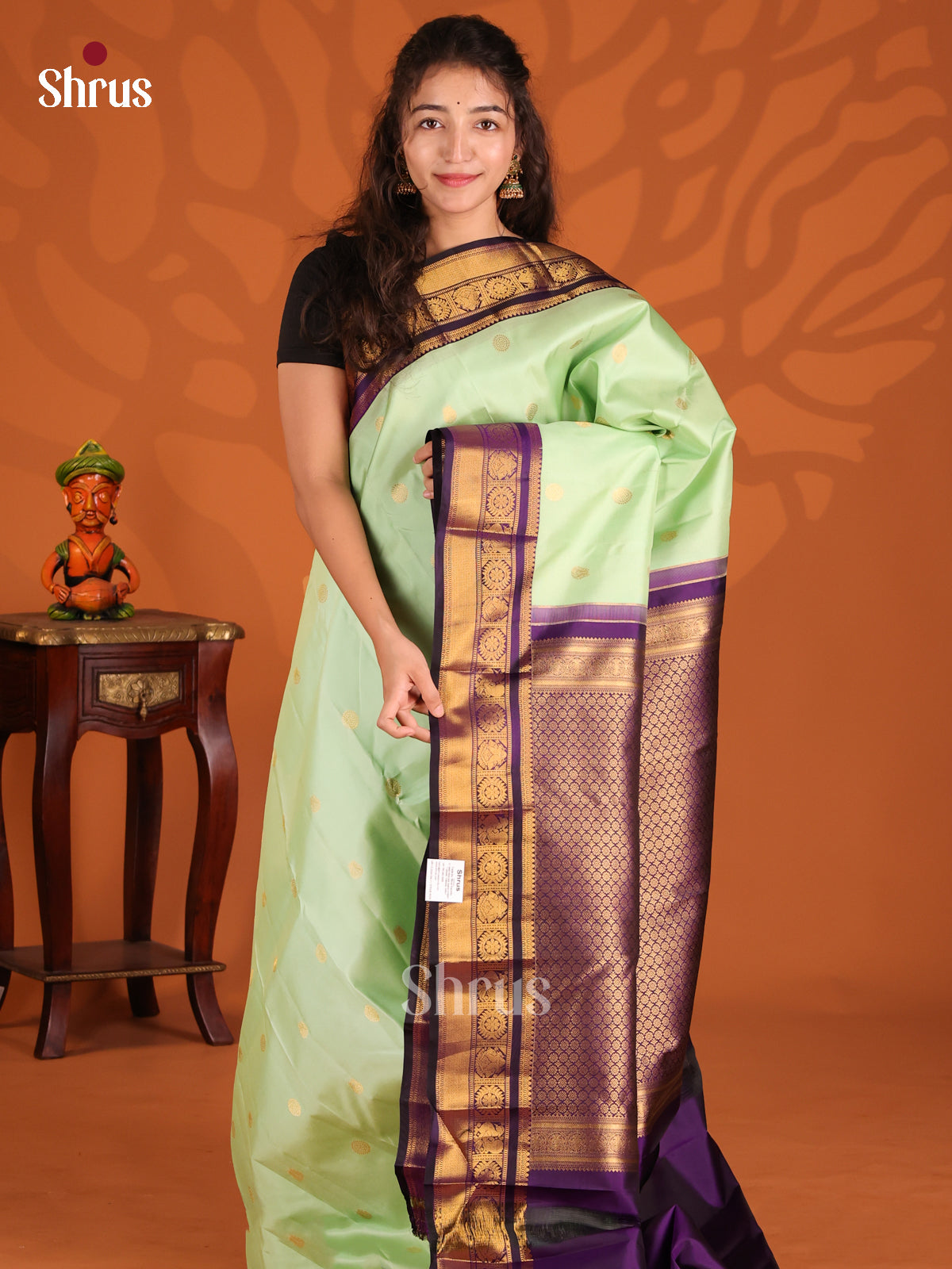 Pista Green and Violet Kanchipuram silk Saree with rich gold zari brocade pallu - Shop on Shrus.com