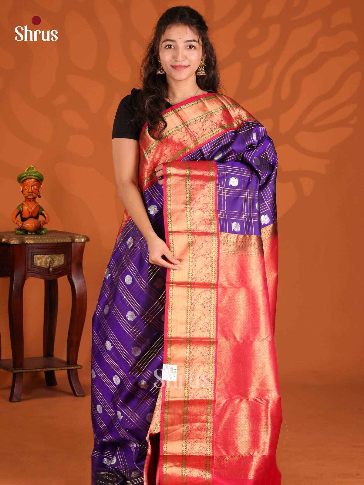 Violet & Red Kanchipuram silk Saree with silver zari  peacock ,floral buttas - Shop on Shrus.com