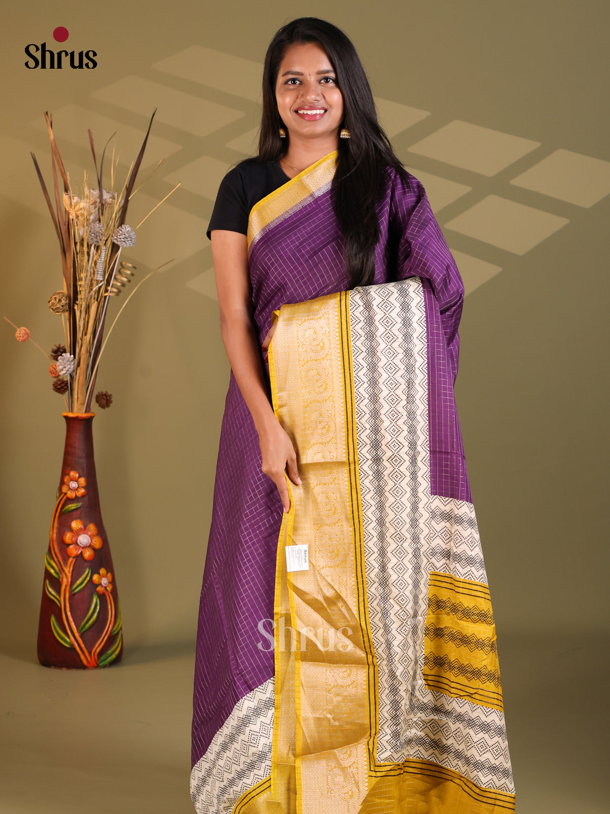 DFS09177 - Semi Dola silk Saree - Shop on Shrus.com