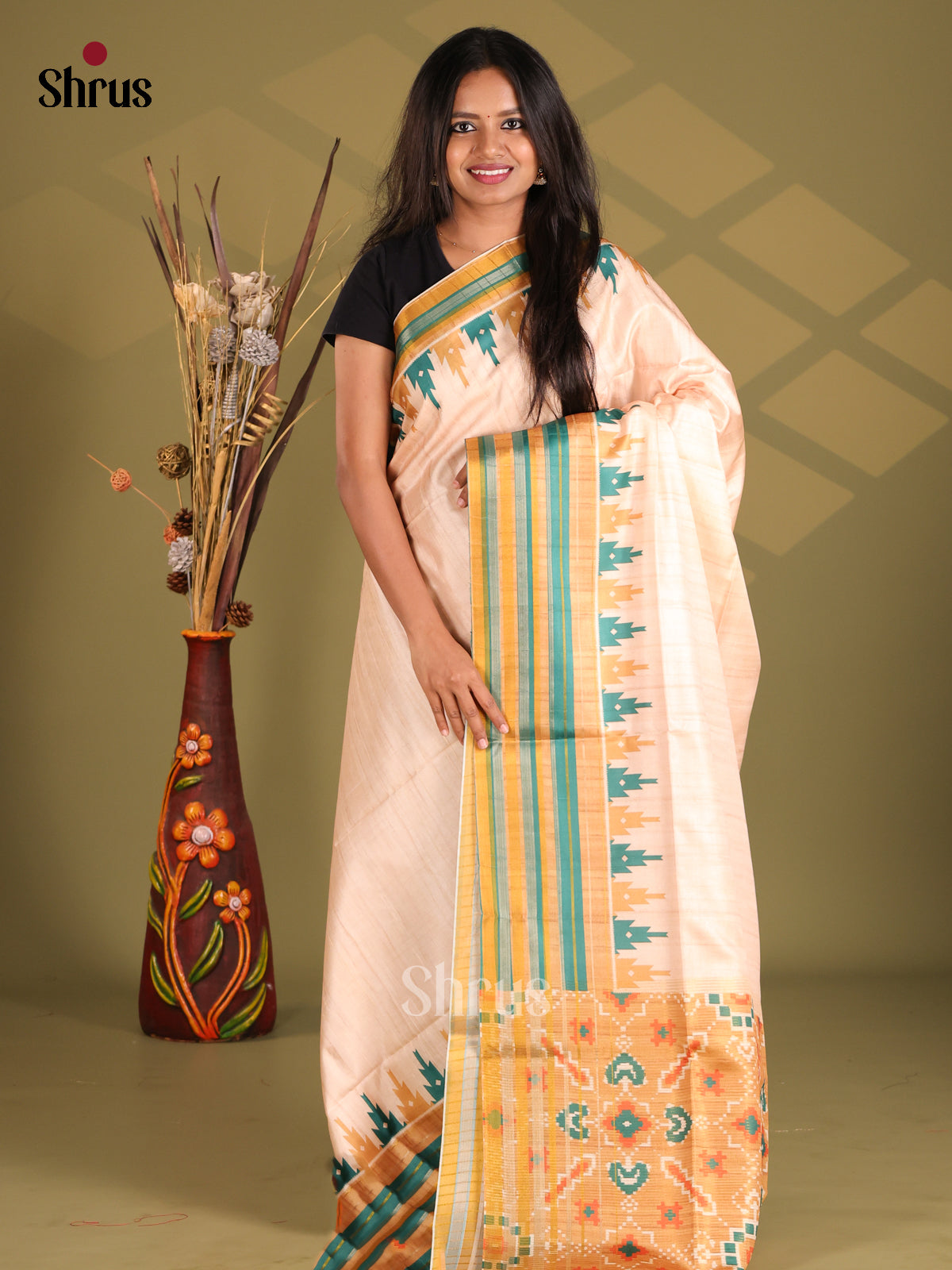 Cream & Mustard - Champa semitussar Saree