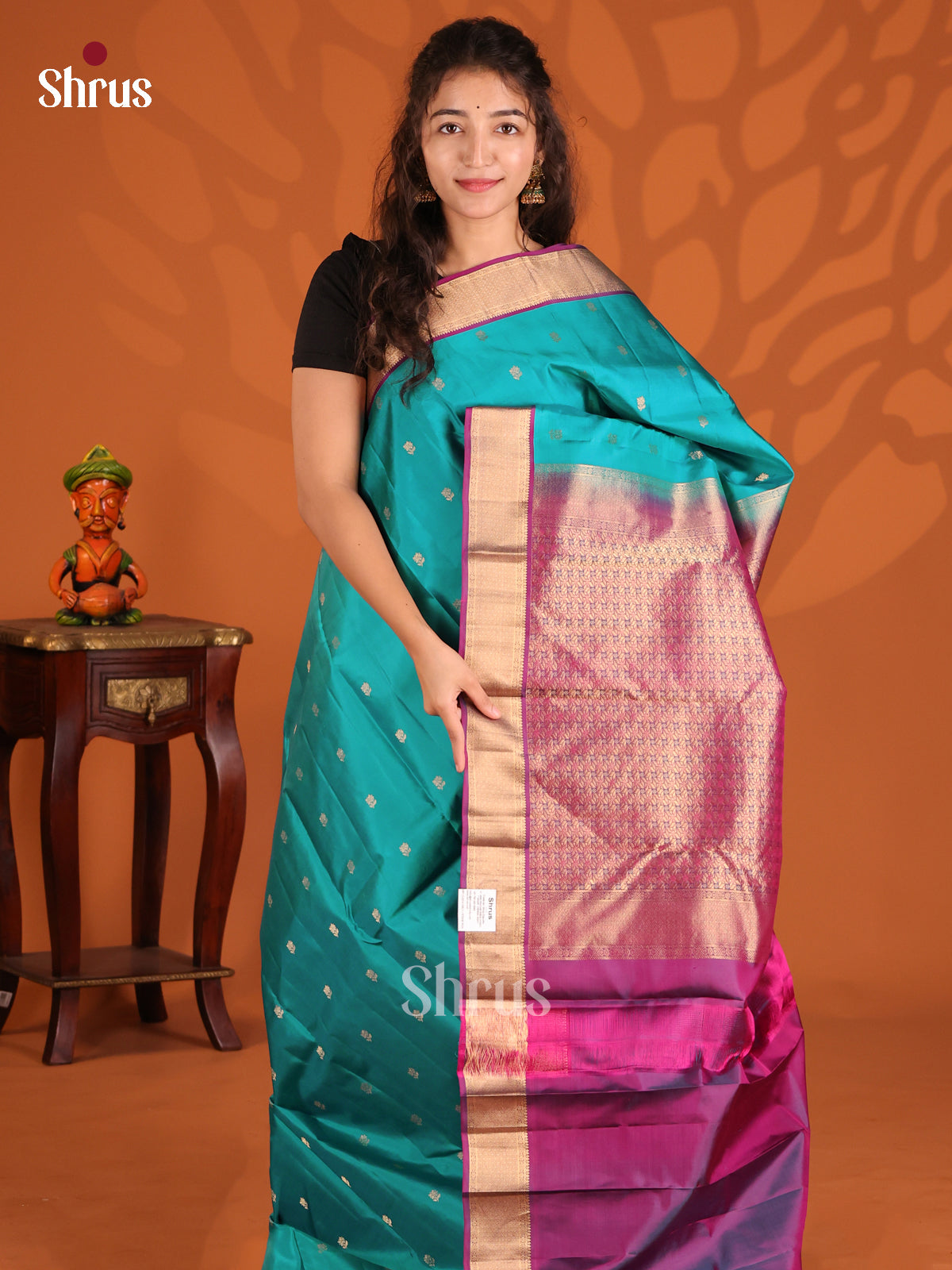 Blue & Vadamalli Kanchipuram silk Saree with zari kaddi border