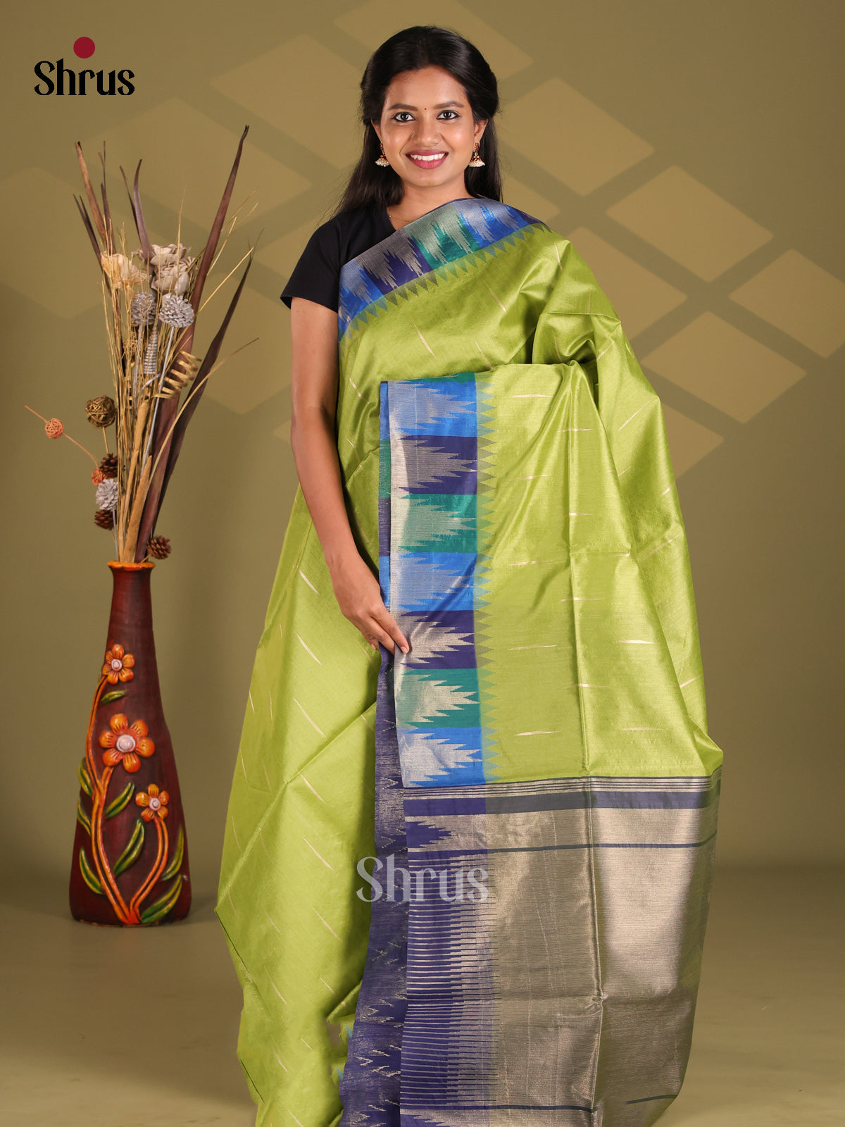 DFS10236 - Champa semitussar Saree - Shop on Shrus.com