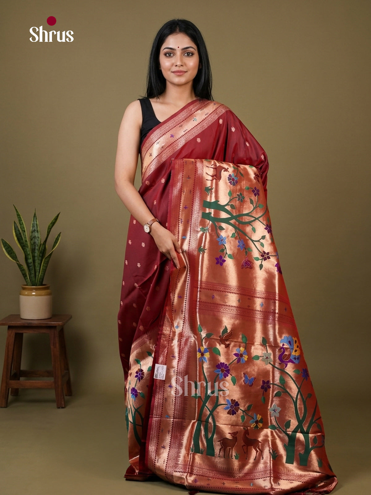 DFS10246 - Semi Paithani