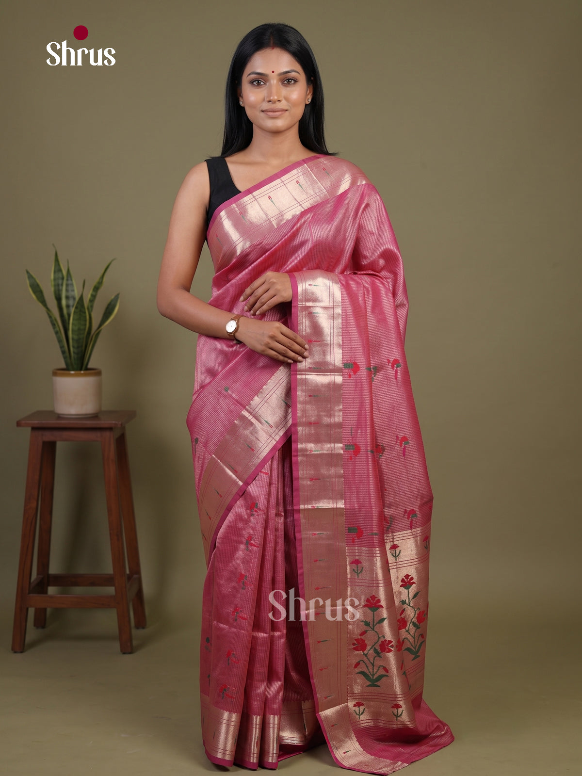 DFS11017 - Semi Paithani