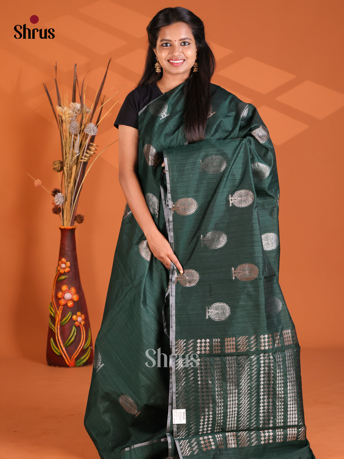 Green - Semi Rawsilk Saree - Shop on Shrus.com
