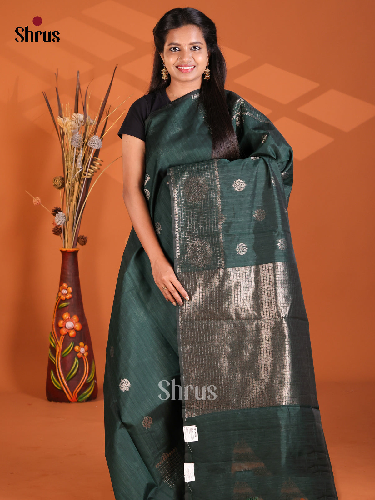 Dark Green - Semi Rawsilk Saree - Shop on Shrus.com