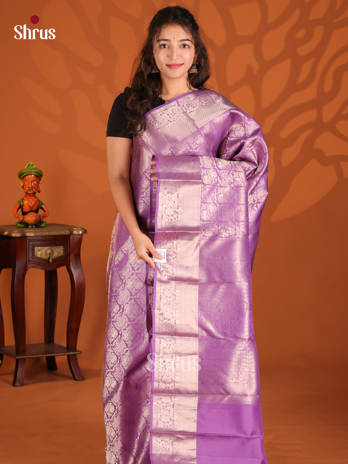 Lavender Monochrome Kanchipuram silk Saree with zari floral brocade - Shop on Shrus.com