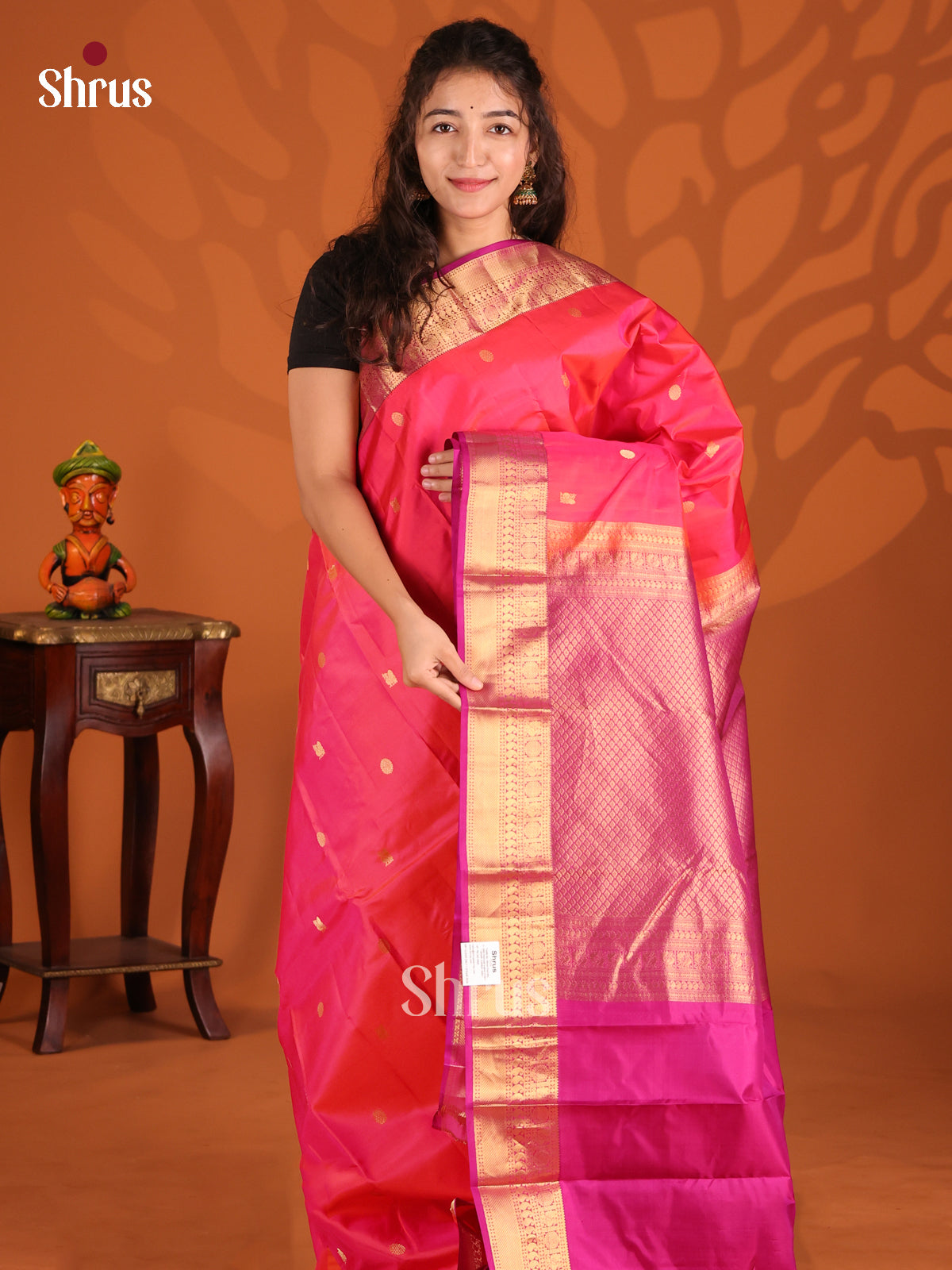 DFS14050- Kanchipuram silk Saree - Shop on Shrus.com
