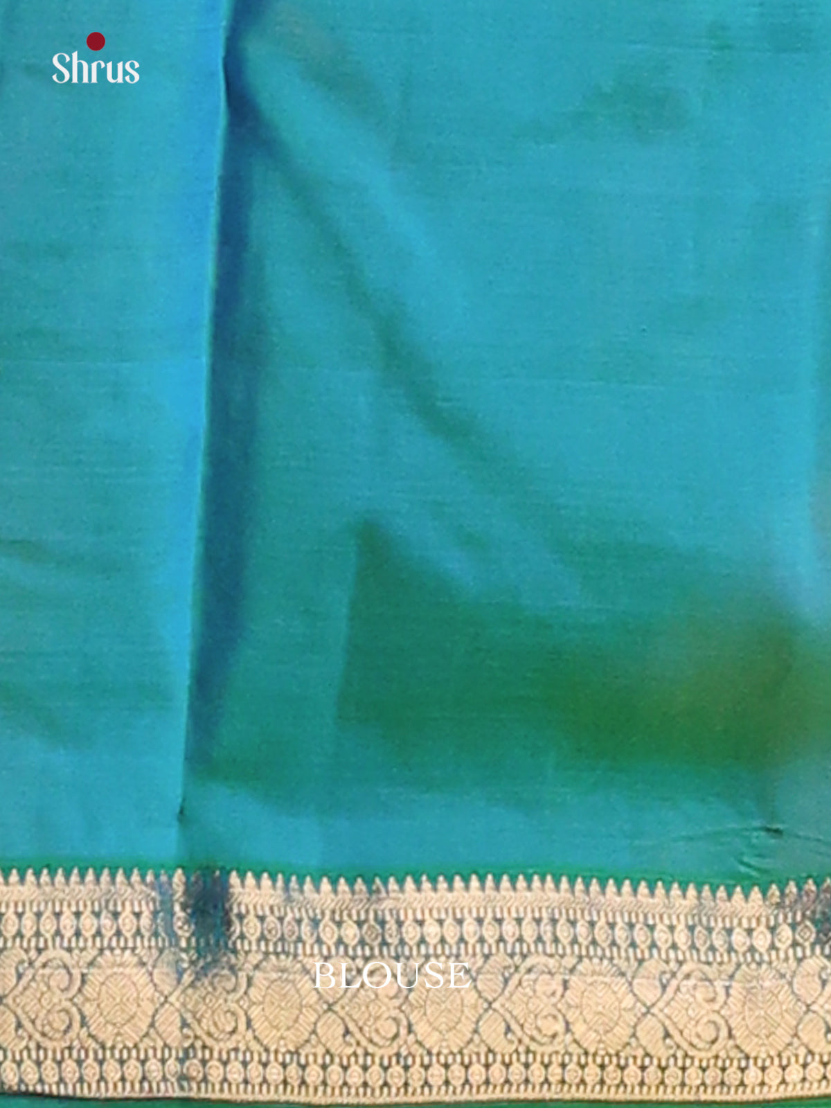 Pretty Green Kanchipuram silk Saree with zari vaira oosi stripes, paisleys buttas-2