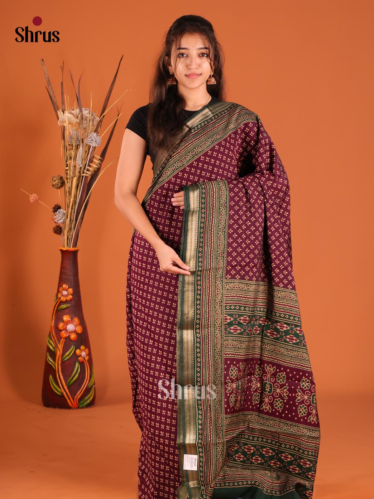 DFS14084 - Semi Chanderi Saree - Shop on Shrus.com