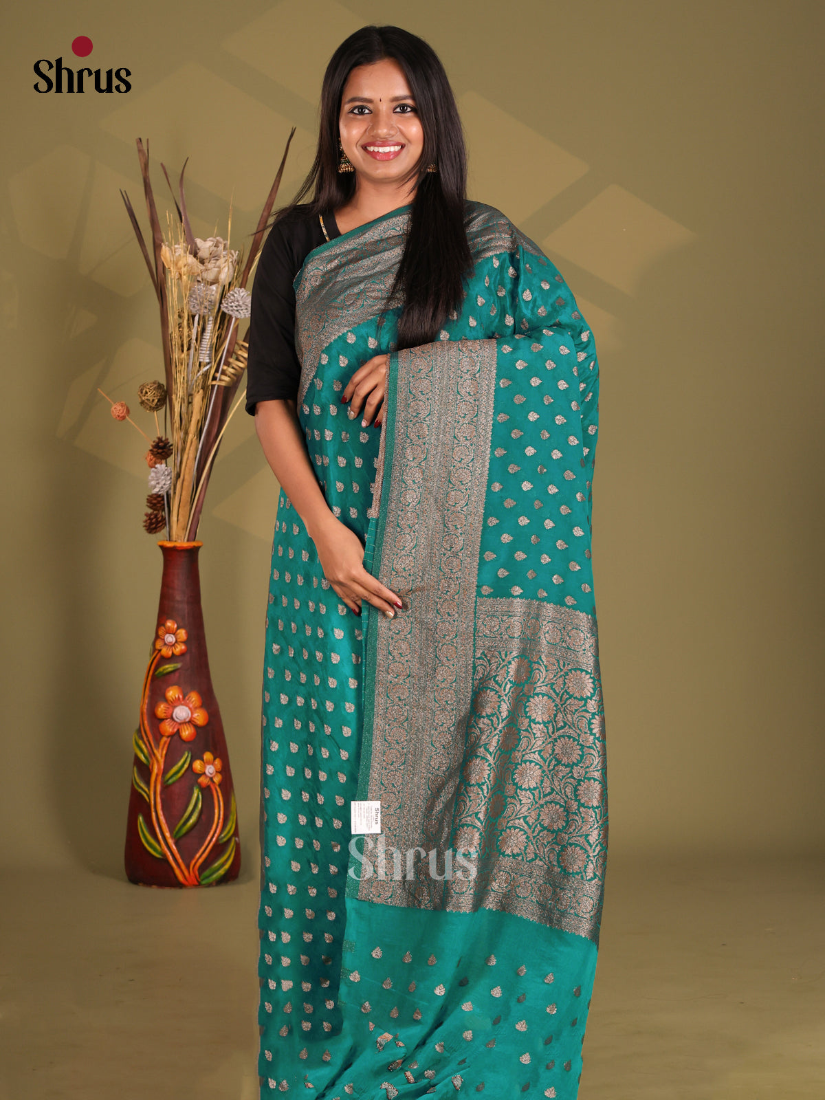 Teal Green(Single Tone) - Semi Georgette Saree - Shop on Shrus.com