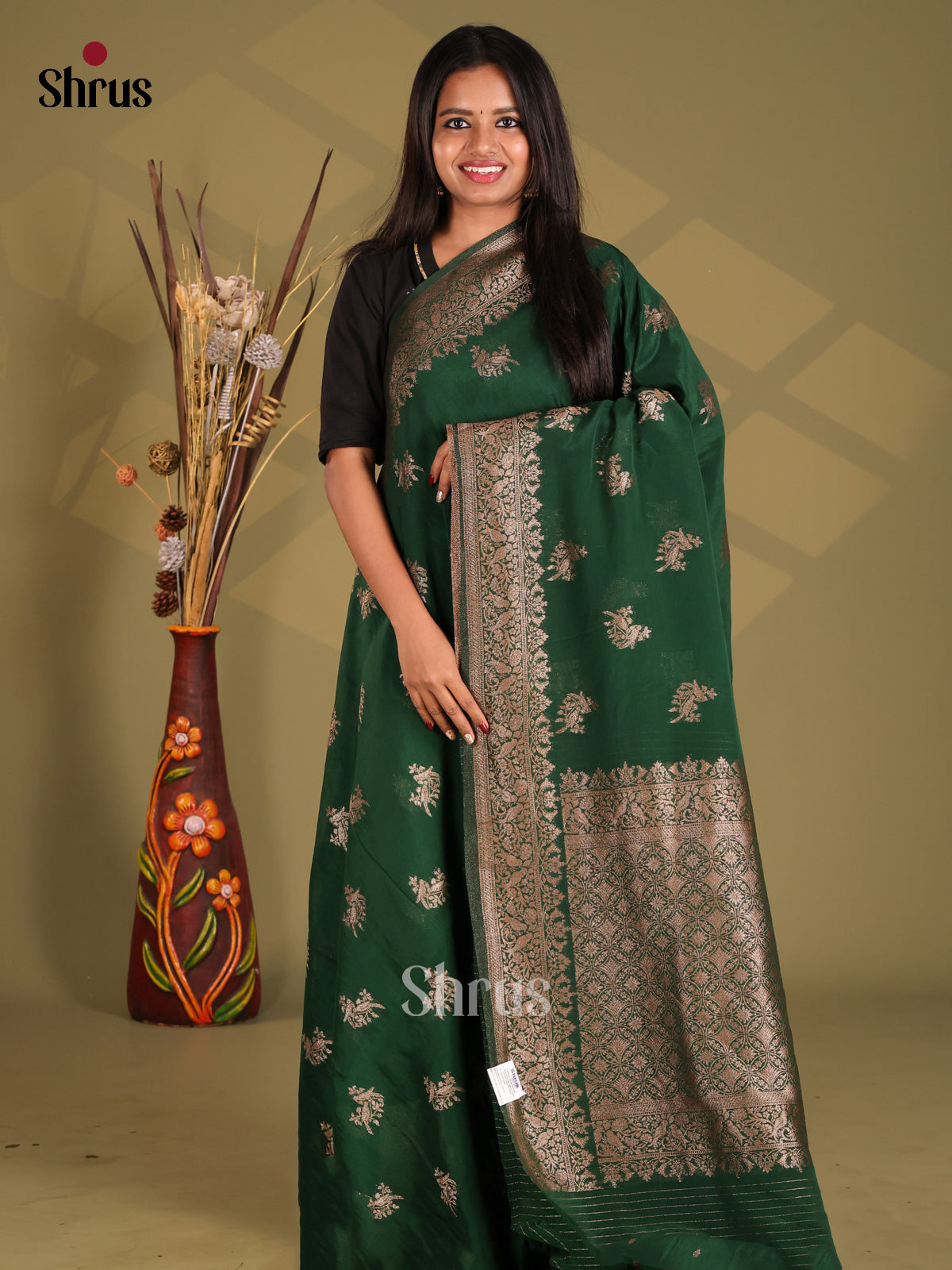 DFS16222 - Semi Georgette Saree - Shop on Shrus.com