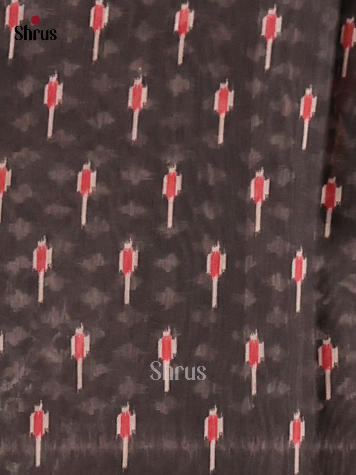 Peachish Pink & Black- Semi Maheshwari Saree - Shop on Shrus.com
