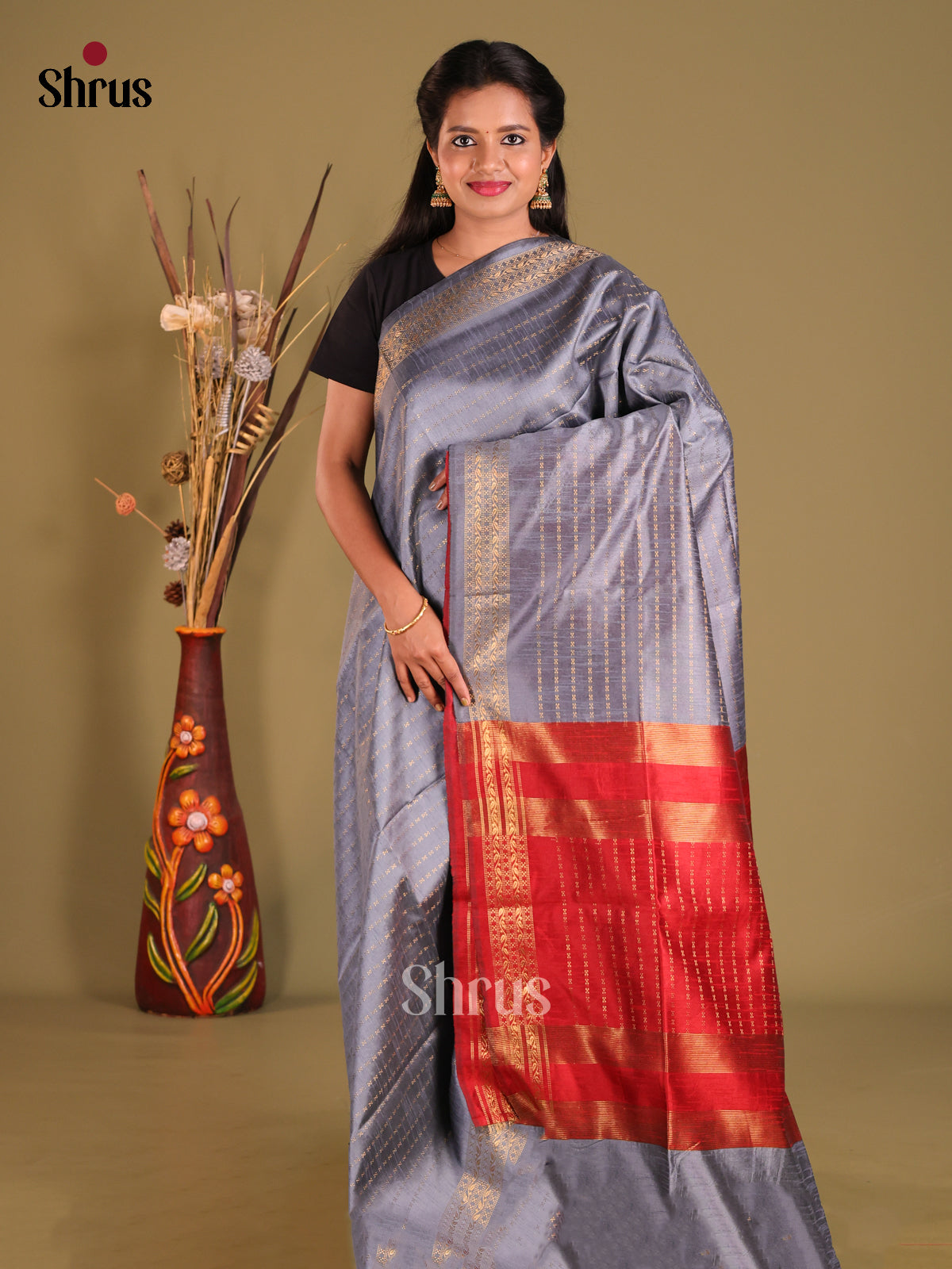 Grey & Red - Semi Rawsilk Saree - Shop on Shrus.com