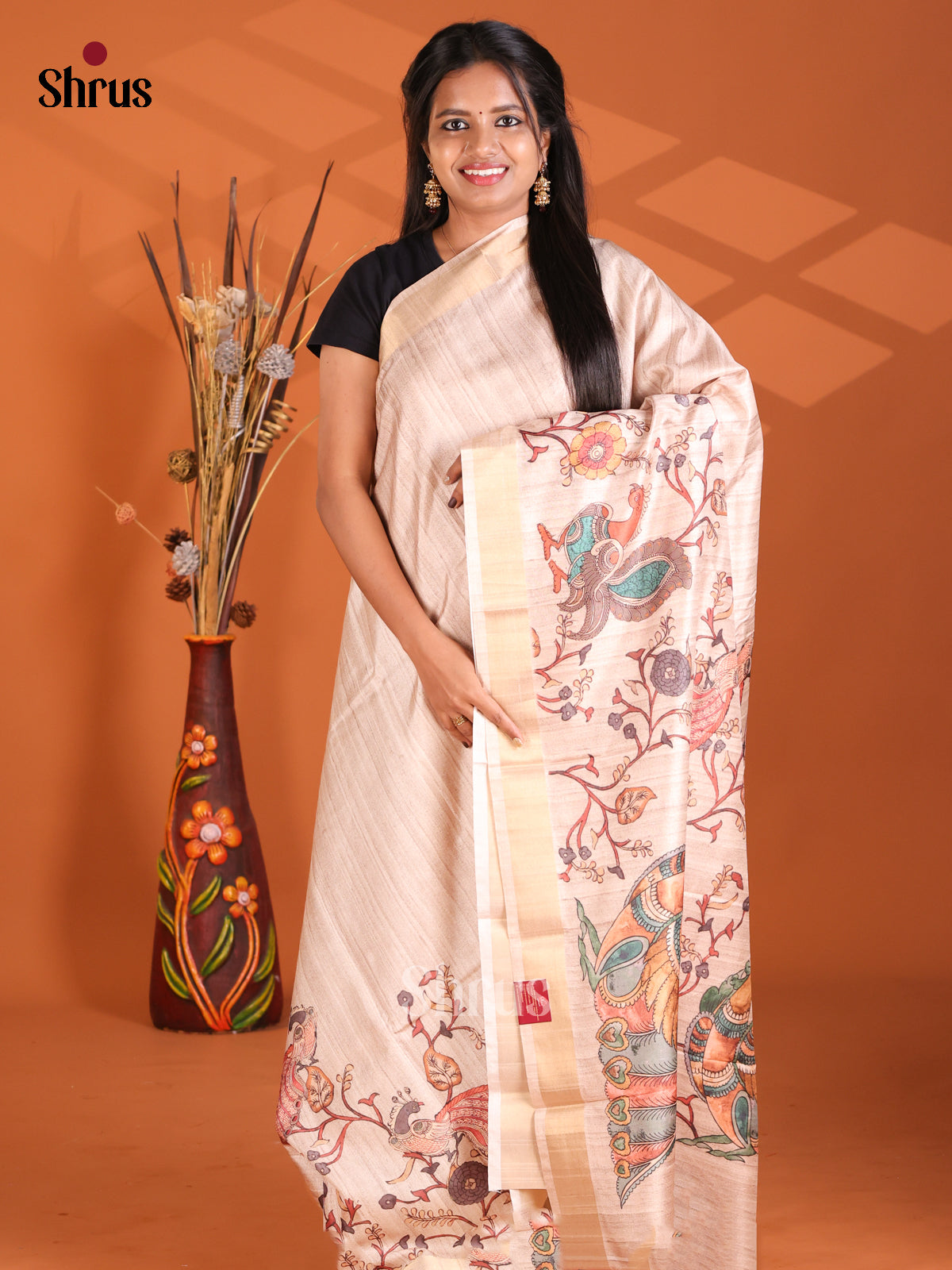 Cream - Semi Gicha Saree