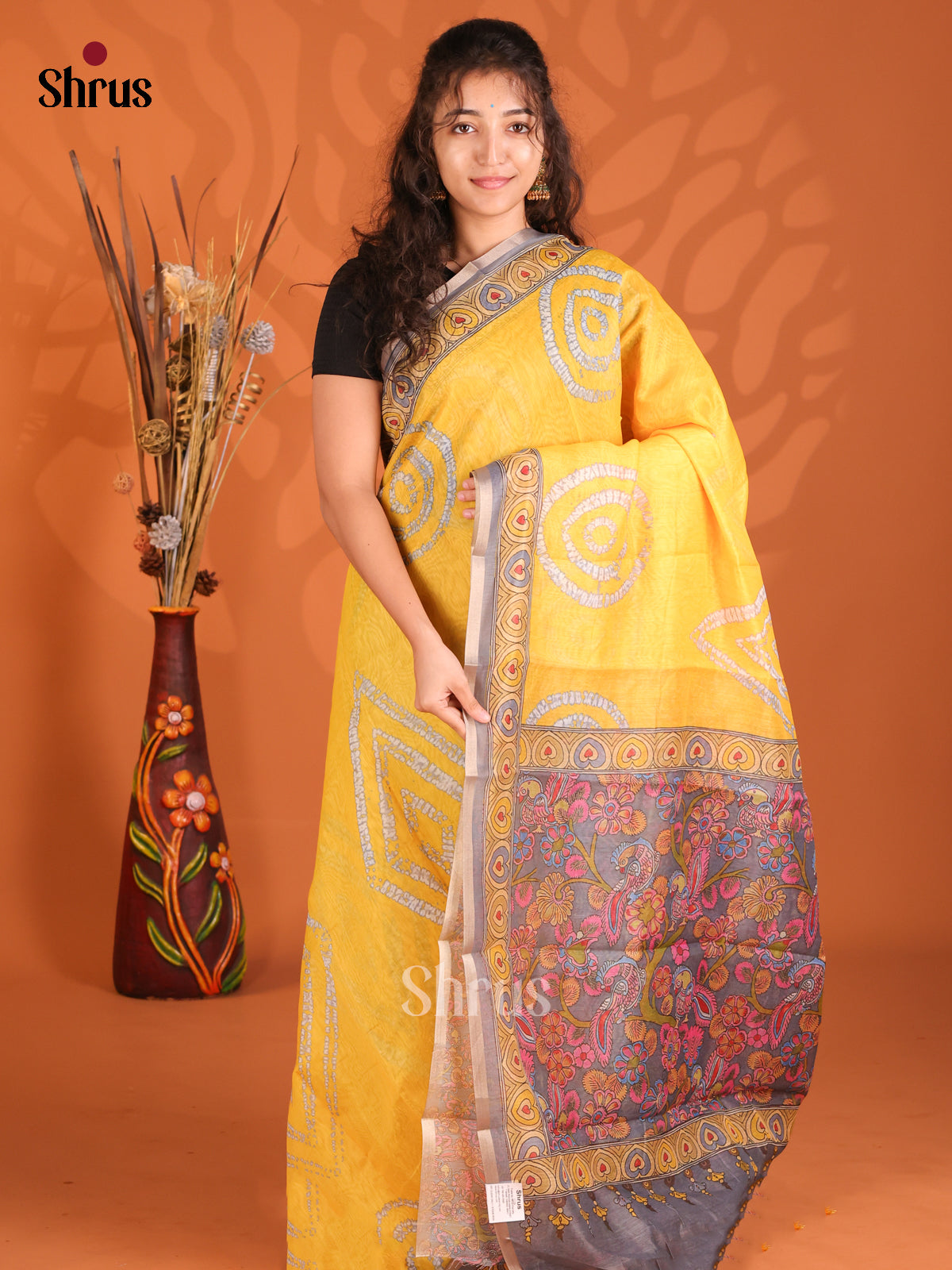 Yellow & Grey - Semi Maheshwari Print Saree - Shop on Shrus.com