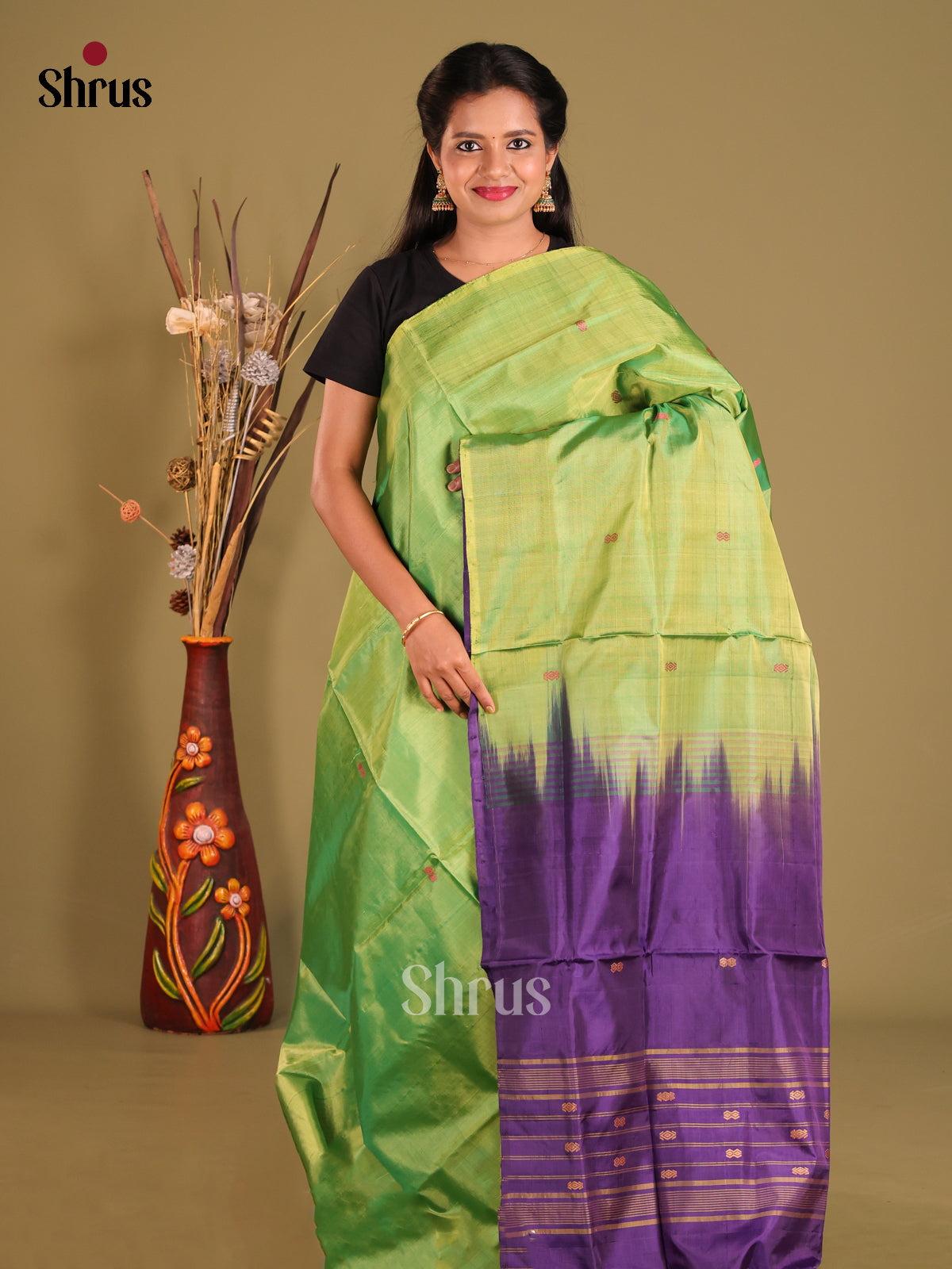 DFS26002 - Banana Pith Saree - Shop on Shrus.com