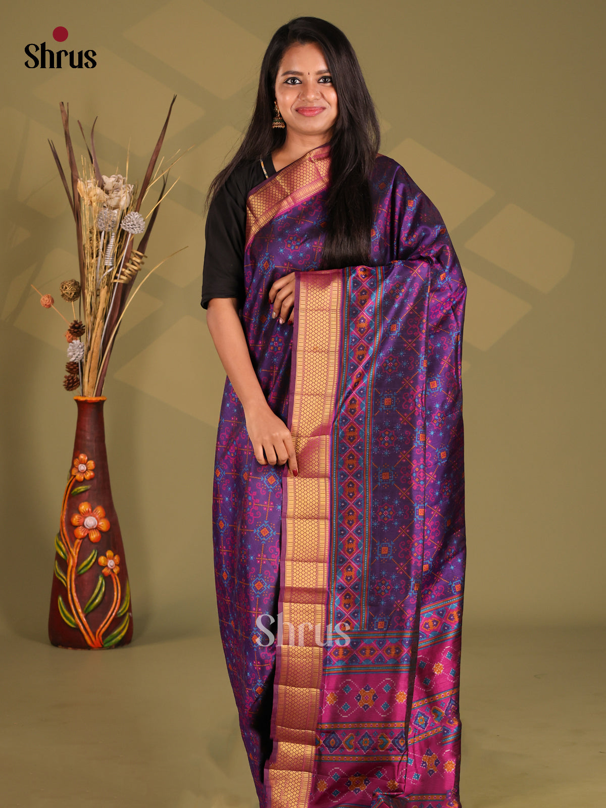 DGS04221 - Semi Patola Saree - Shop on Shrus.com