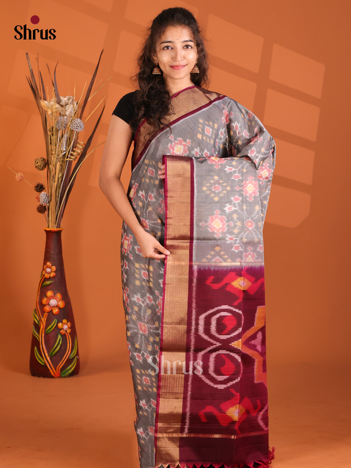 DGS07012 - Pochampally sico Saree - Shop on Shrus.com