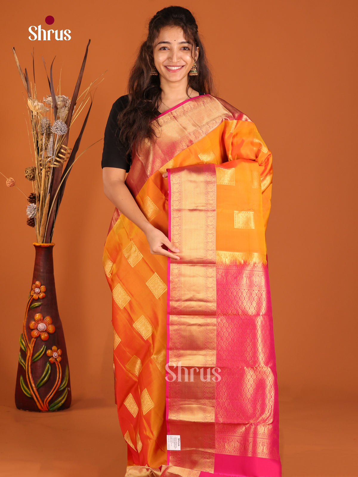 Orange & Pink - Kanchipuram-halfpure Saree - Shop on Shrus.com