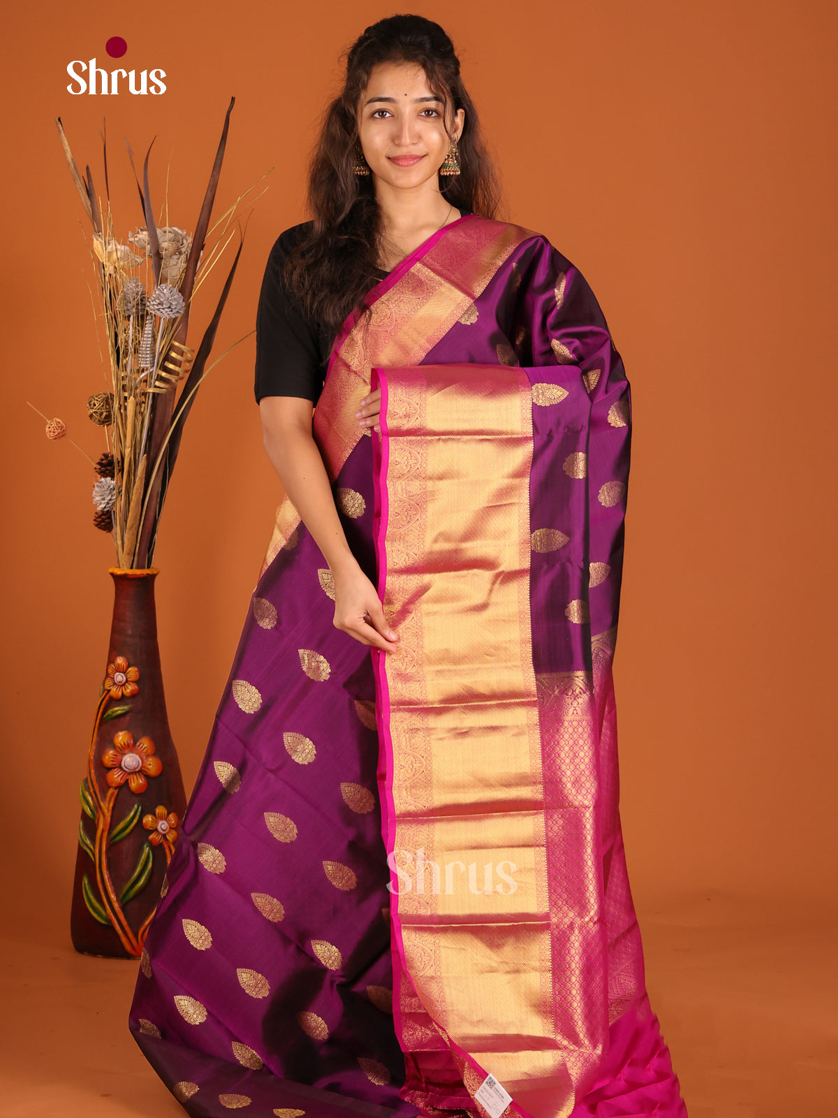 Violet & Pink - Kanchipuram-halfpure Saree - Shop on Shrus.com