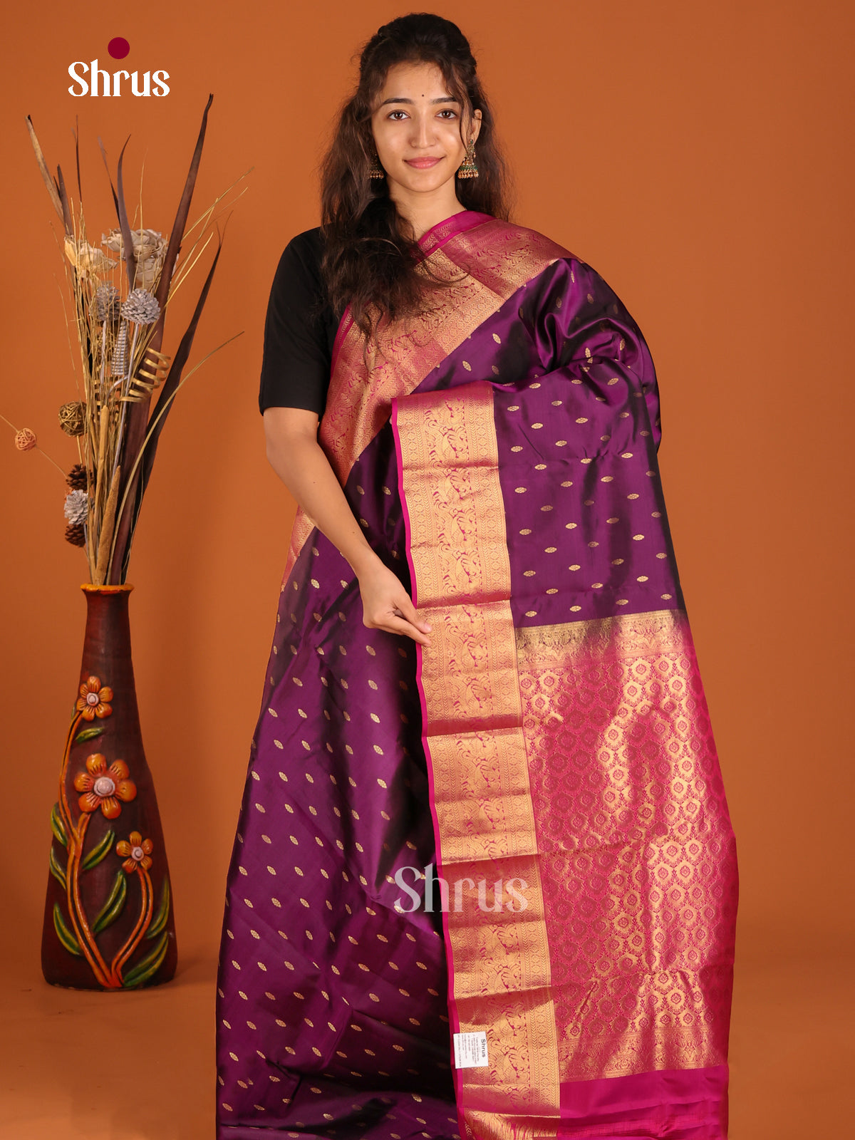 Violet & Majenta - Kanchipuram-halfpure Saree - Shop on Shrus.com