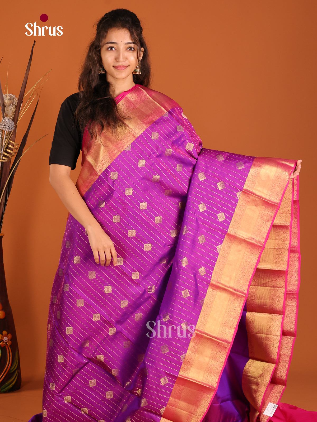 Purple & Pink - Kanchipuram-halfpure Saree - Shop on Shrus.com