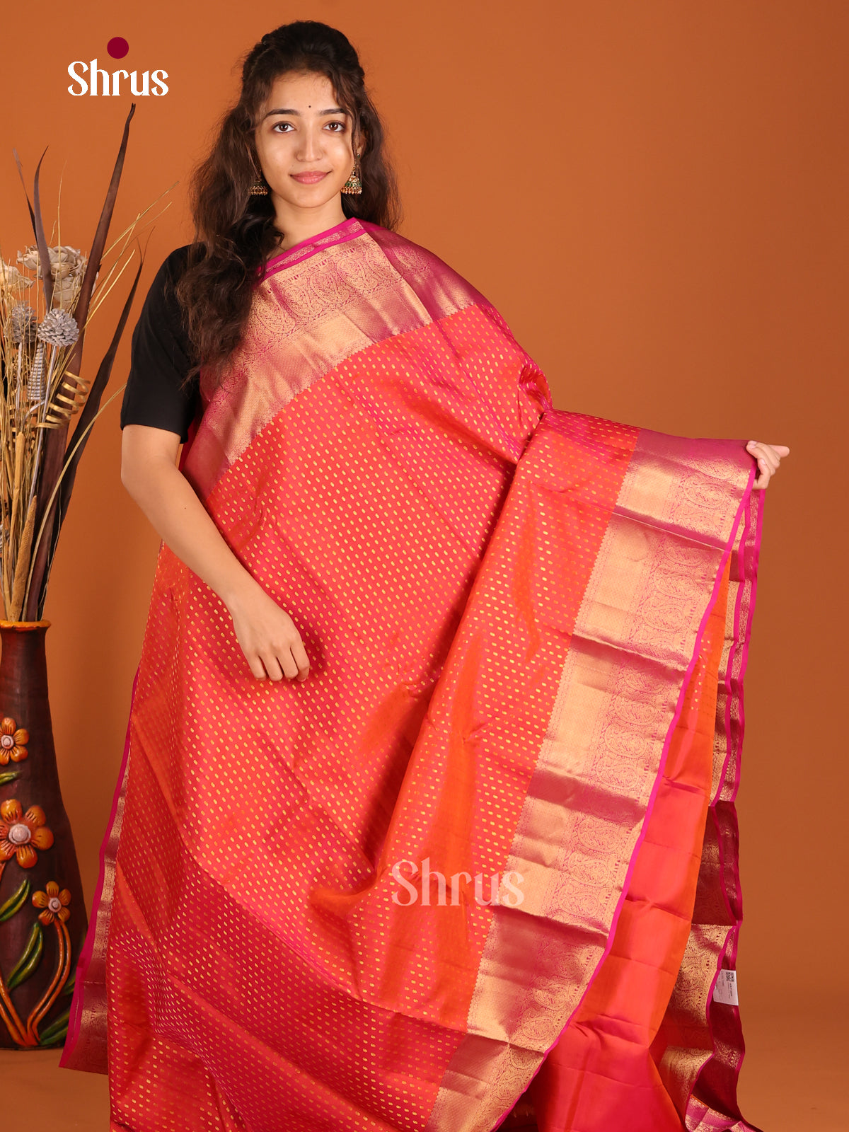 Orange & Pink - Kanchipuram-halfpure Saree - Shop on Shrus.com