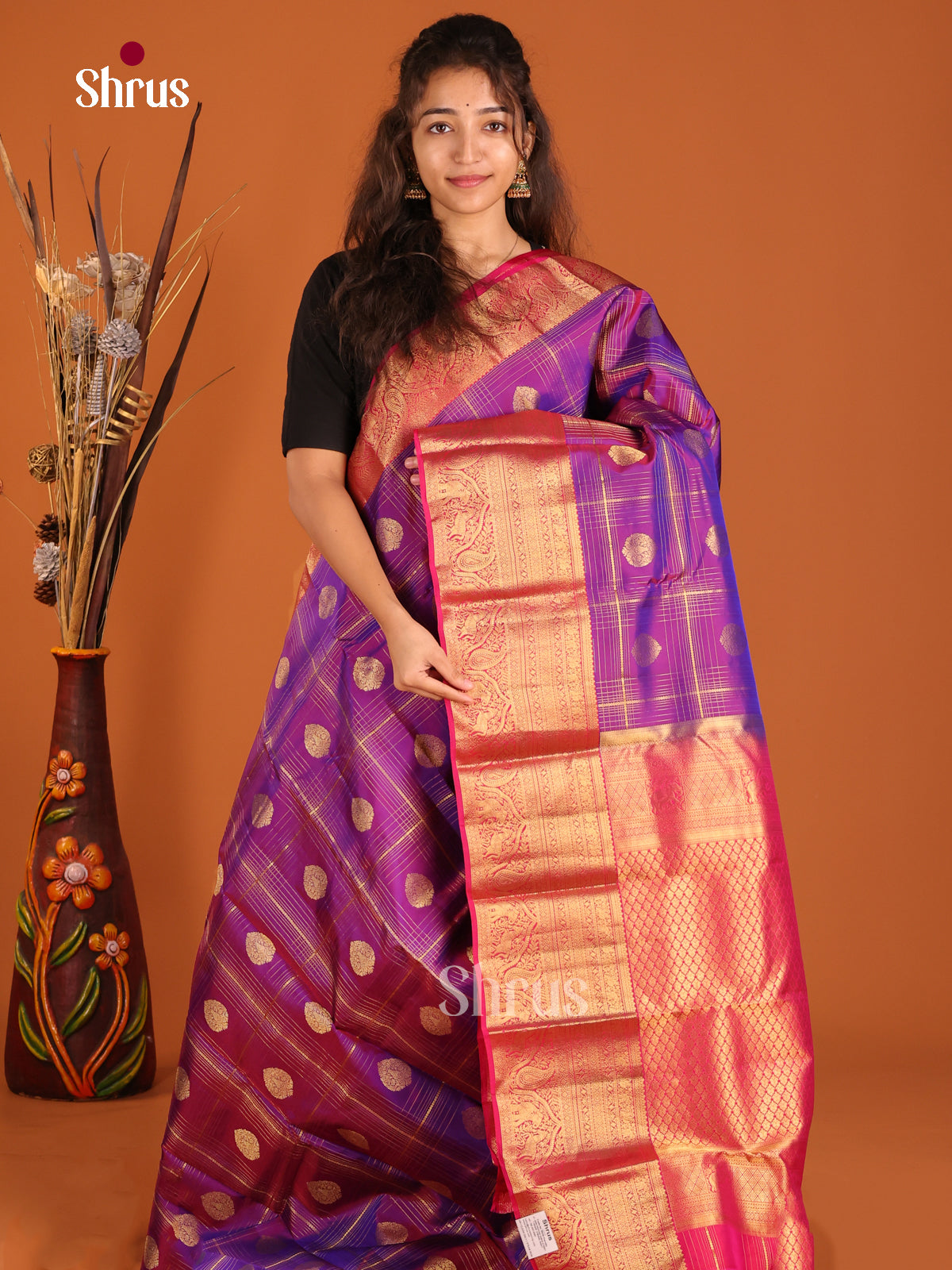DGS17122 - Kanchipuram-halfpure Saree - Shop on Shrus.com