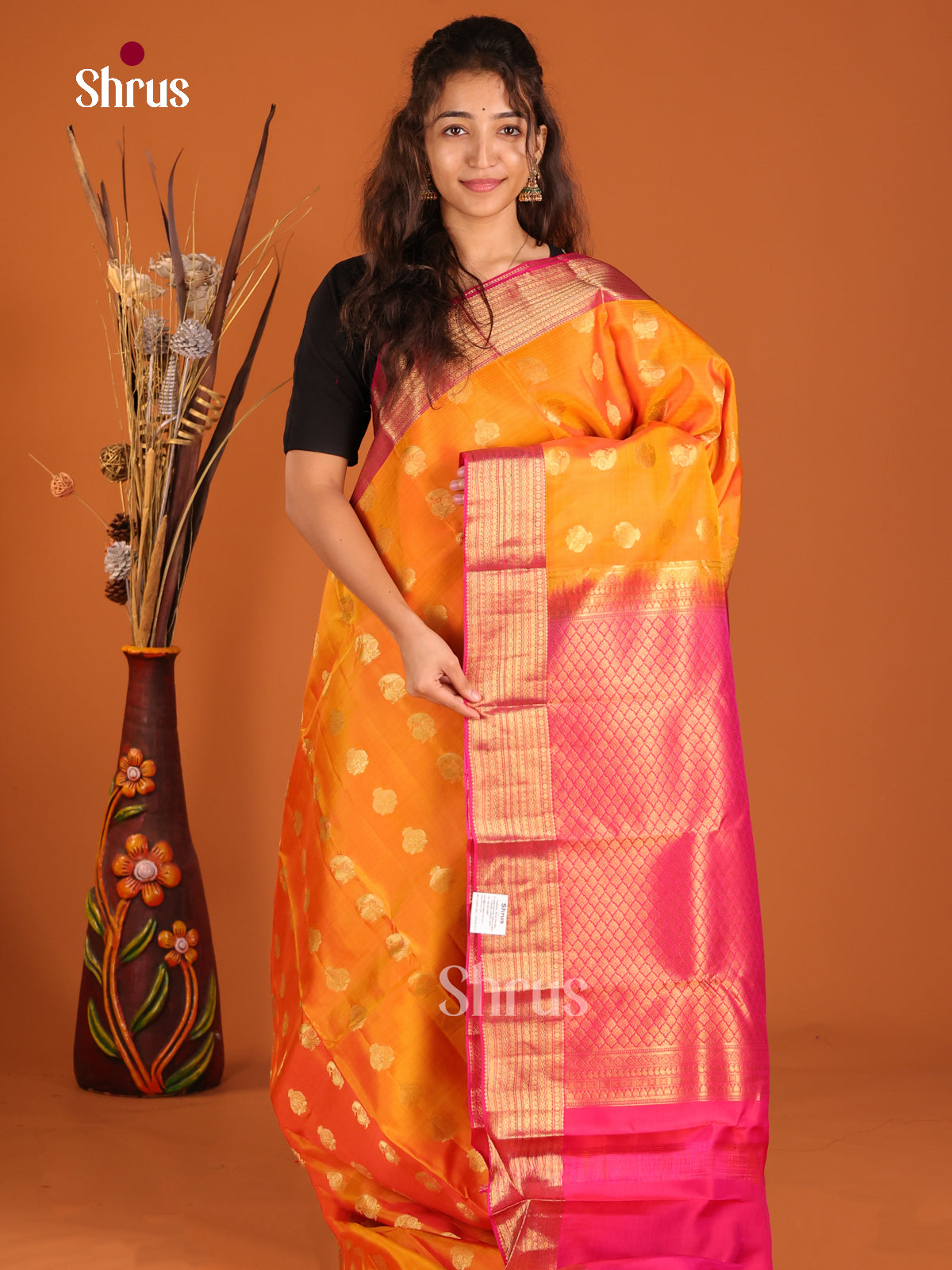 Orange & Pink - Kanchipuram-halfpure Saree - Shop on Shrus.com