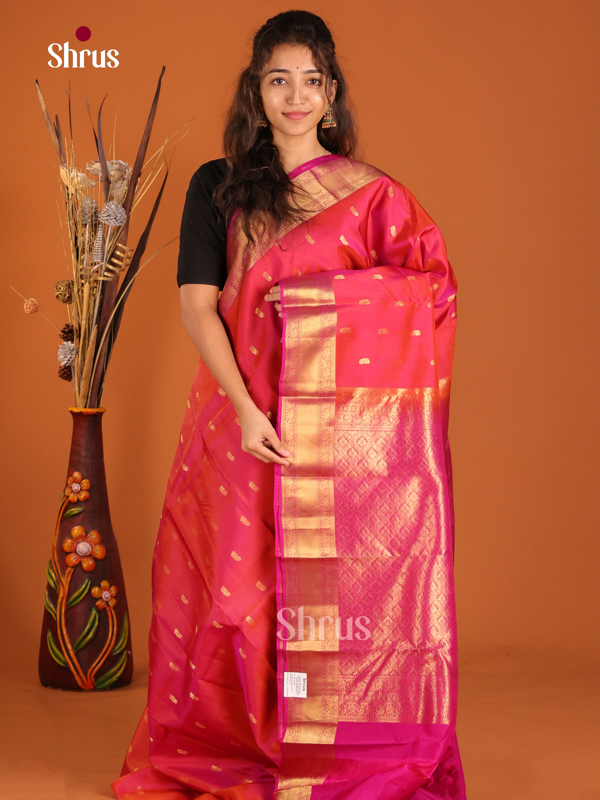 Red & Pink - Kanchipuram-halfpure Saree - Shop on Shrus.com