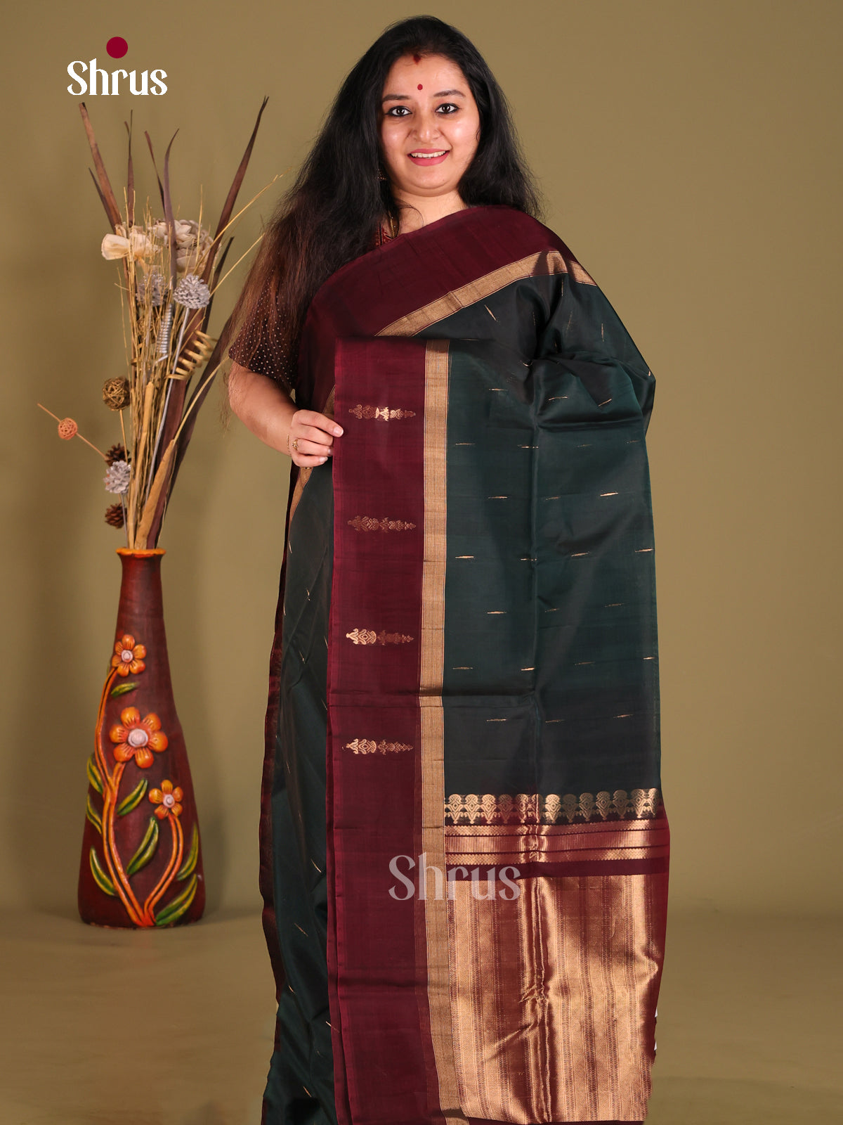 Peacock green & Maroon Silk Cotton Saree  with contrast zari brocade pallu - Shop on Shrus.com