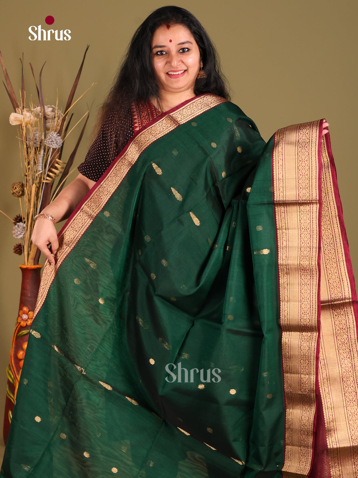 Green & Maroon Silk Cotton Saree with rich contrast zari border - Shop on Shrus.com