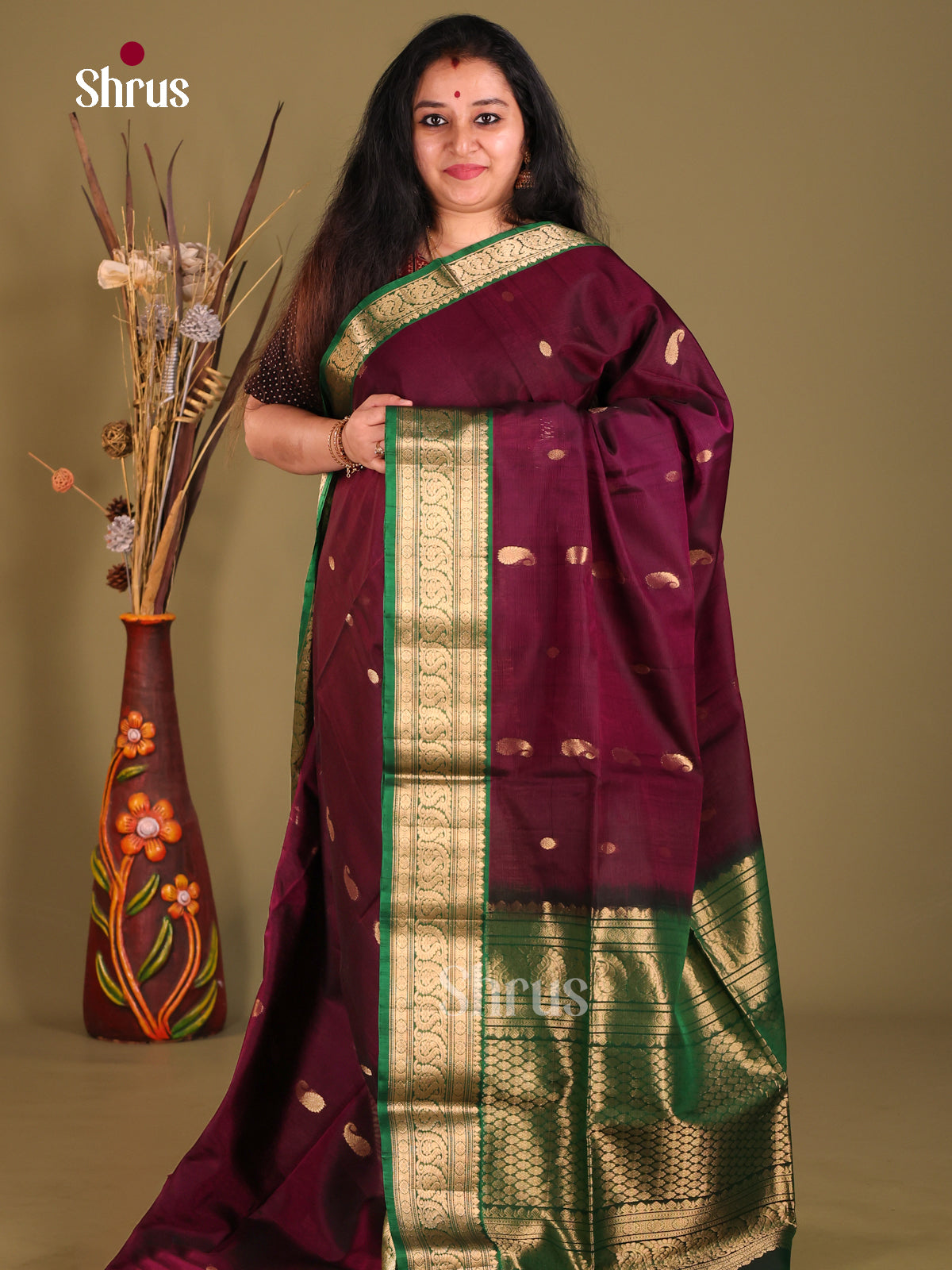 Maroon & Green Silk Cotton Saree gleams with paisley buttas - Shop on Shrus.com