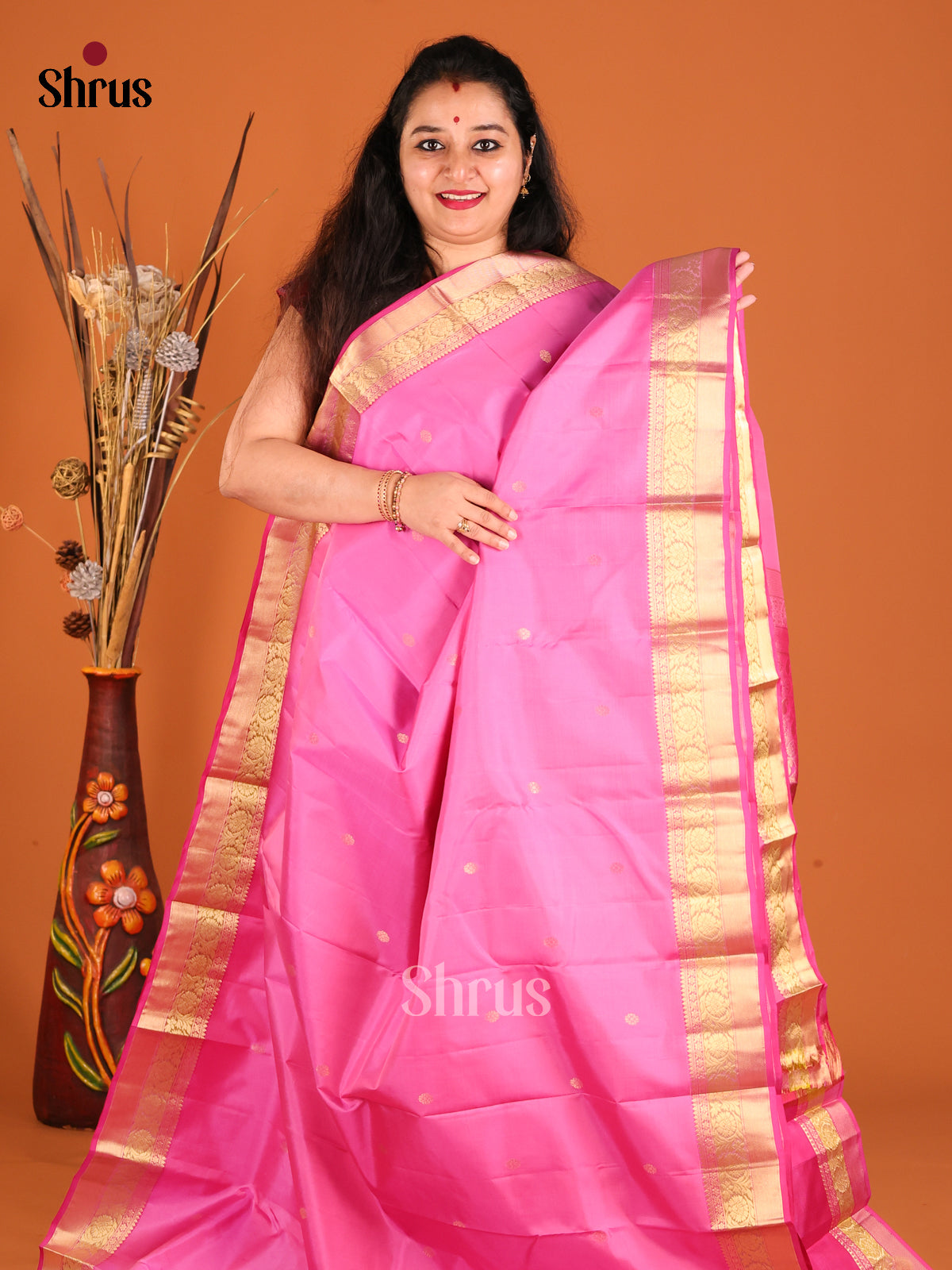 Beautiful Pink Kanchipuram silk  Saree with rich zari floral vines border - Shop on Shrus.com