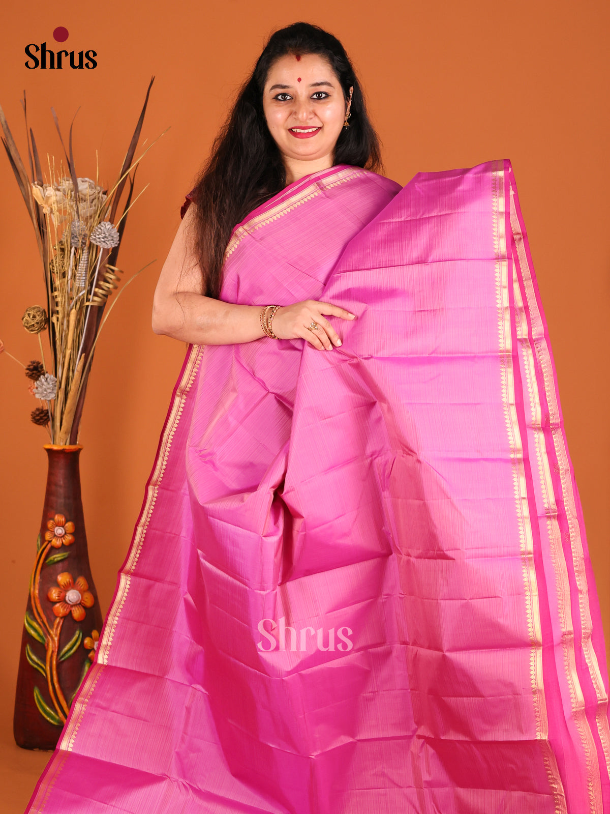 Pretty Pink Kanchipuram silk Saree with zari woven pallu - Shop on Shrus.com