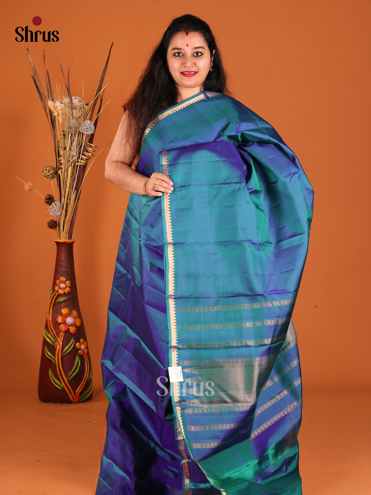 DGS19392 - Kanchipuram silk (LR) Saree - Shop on Shrus.com