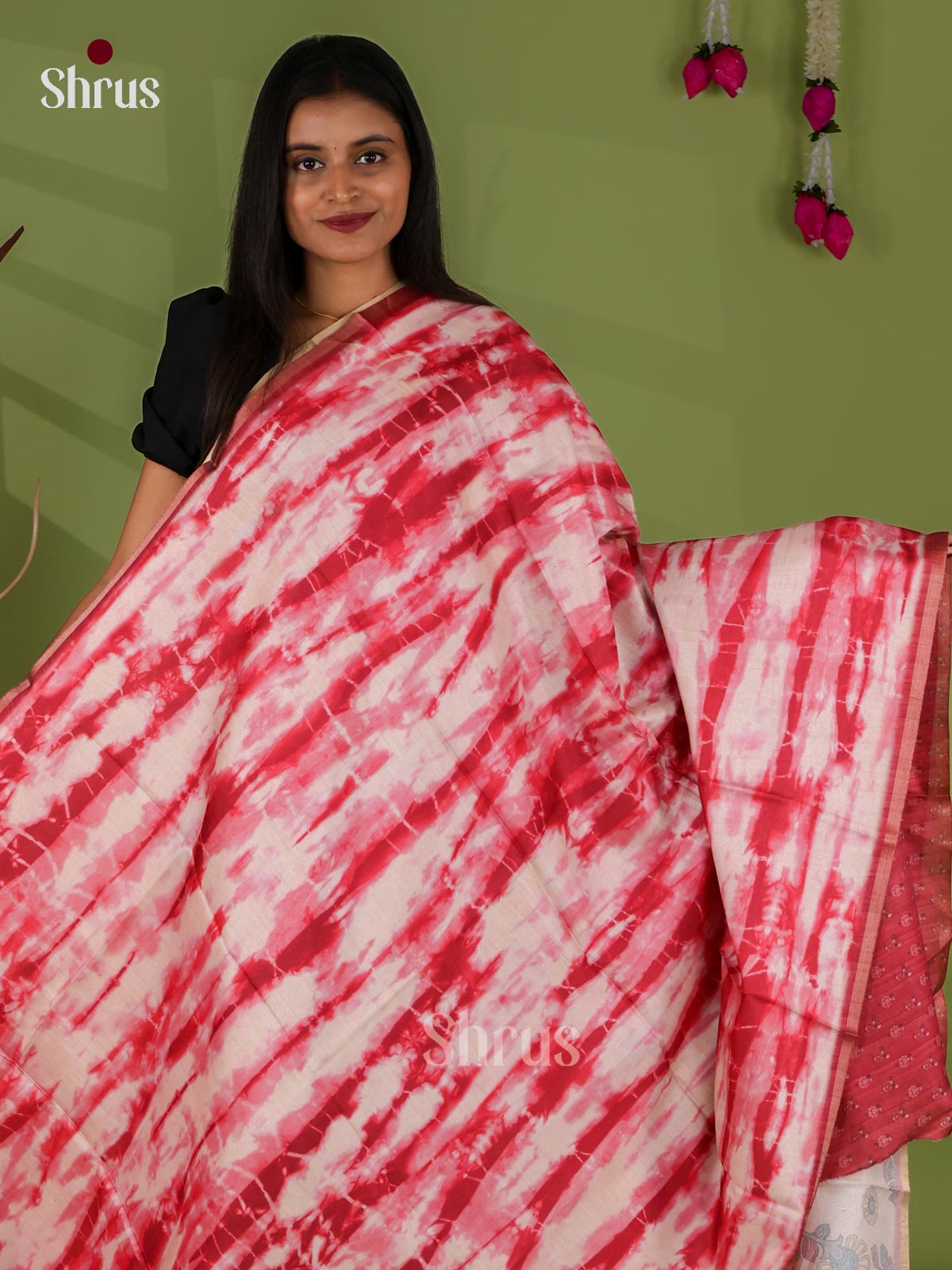 DGS21290 - Semi Maheshwari Print Saree