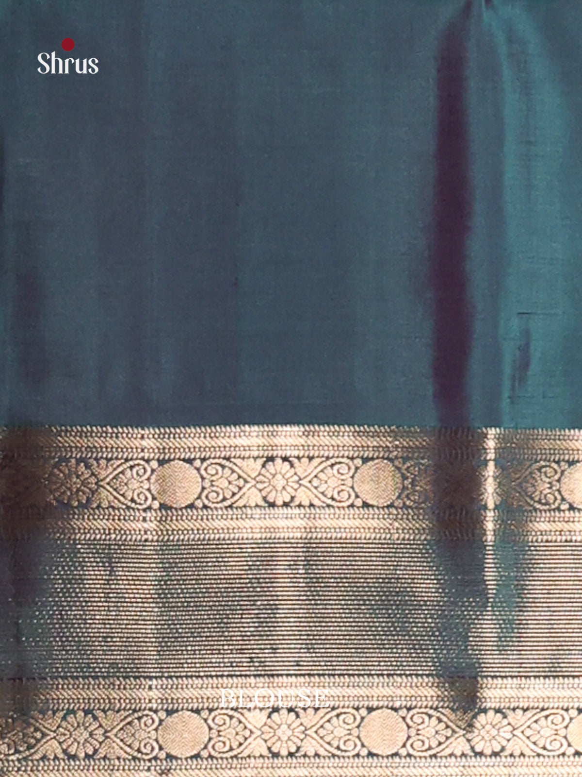 Onion Peel & Peacock Green Soft Silk  Saree gleams with gold zari buttas