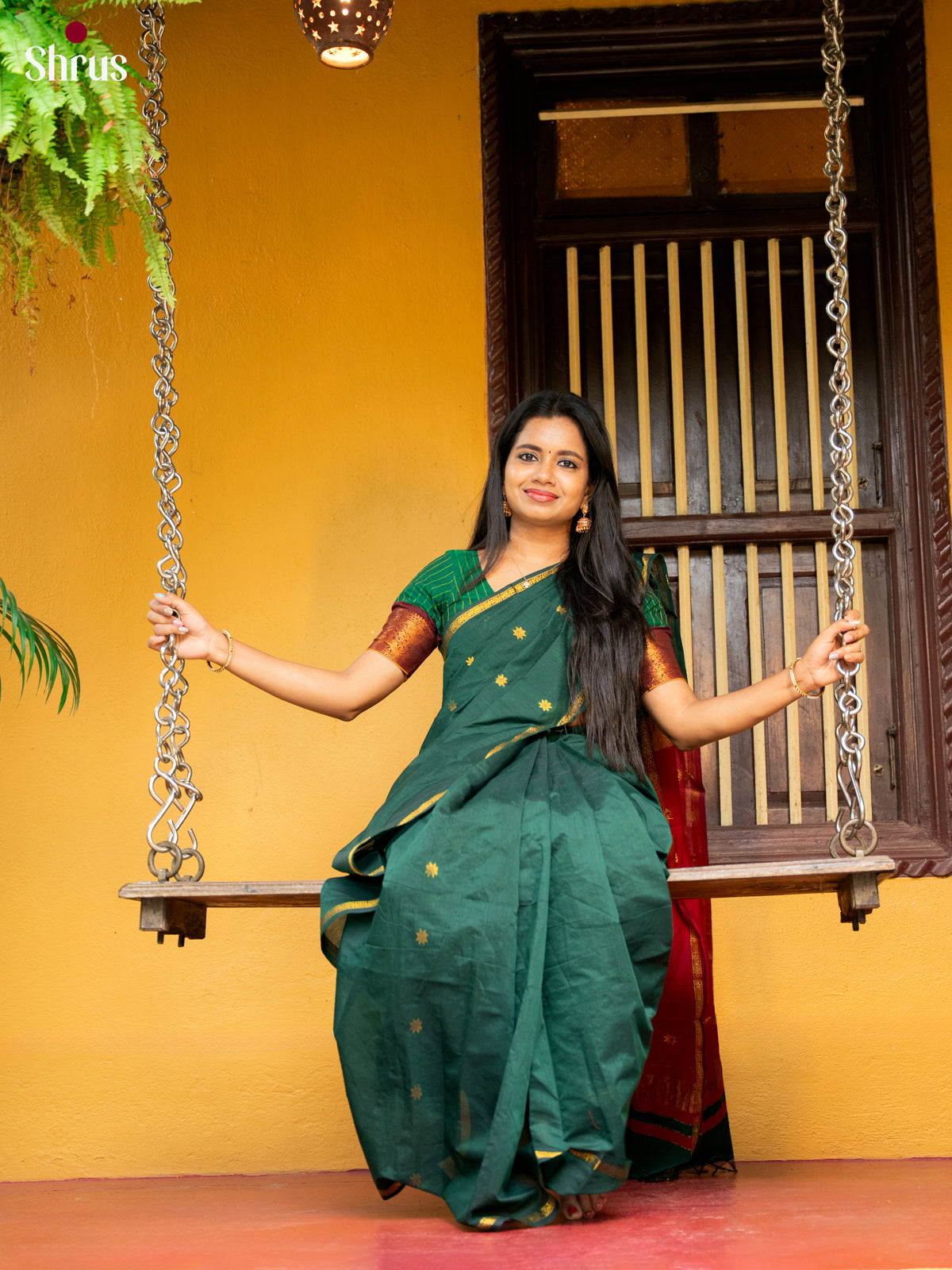 Green & Red - Semi Maheshwari Saree